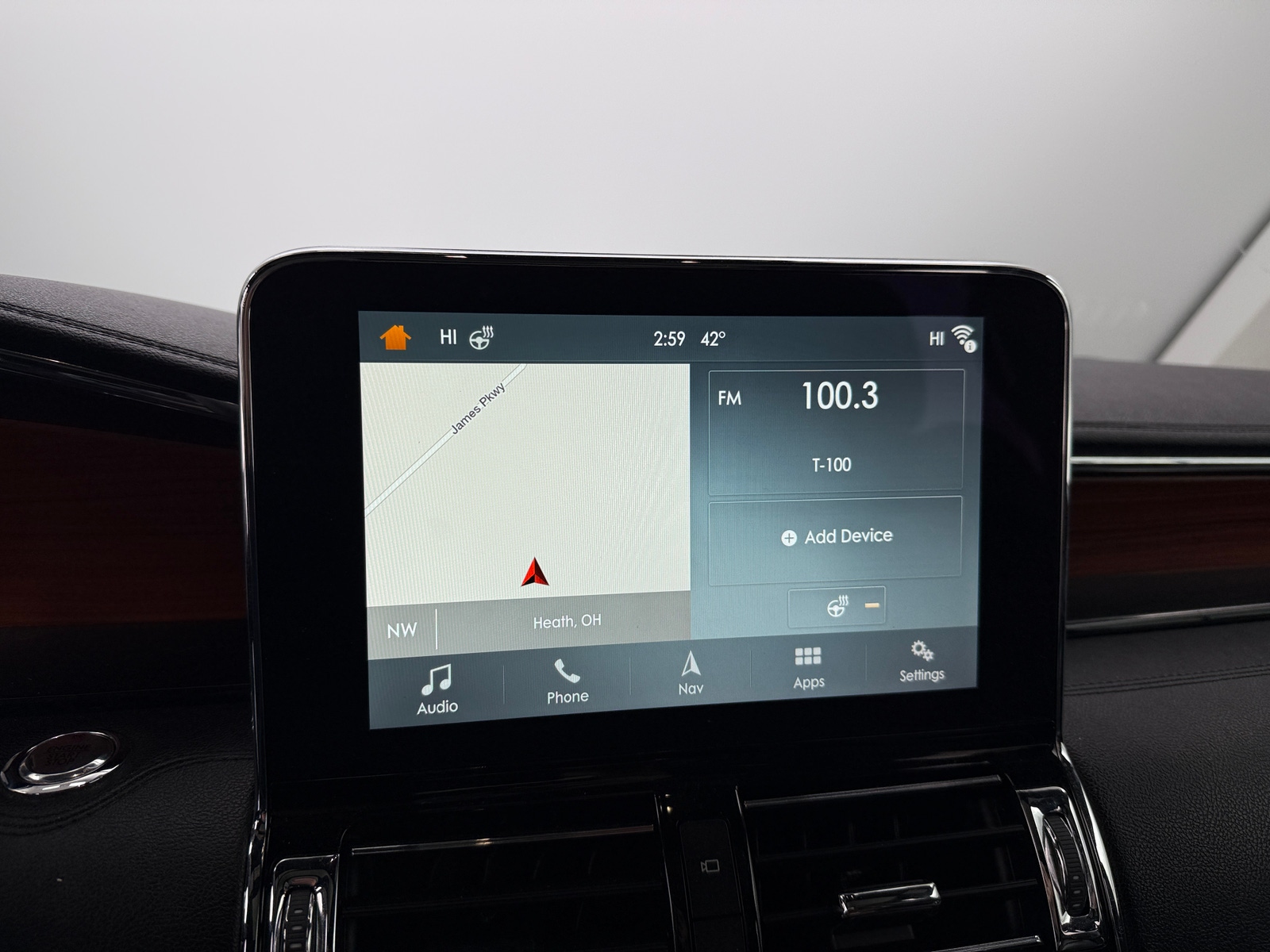 Thumbnail: 2019 Lincoln Navigator L - 3