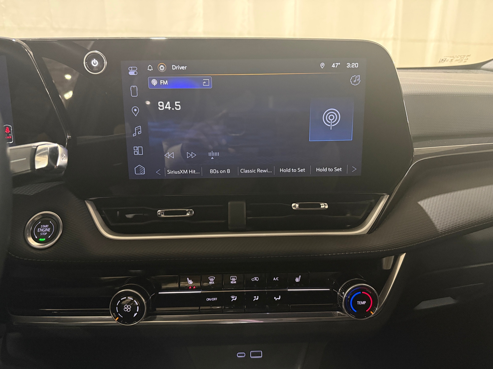 Thumbnail: 2025 Chevrolet Equinox - 4