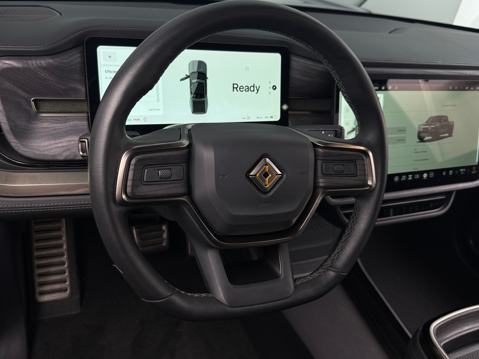 Thumbnail: 2022 Rivian R1T - 4