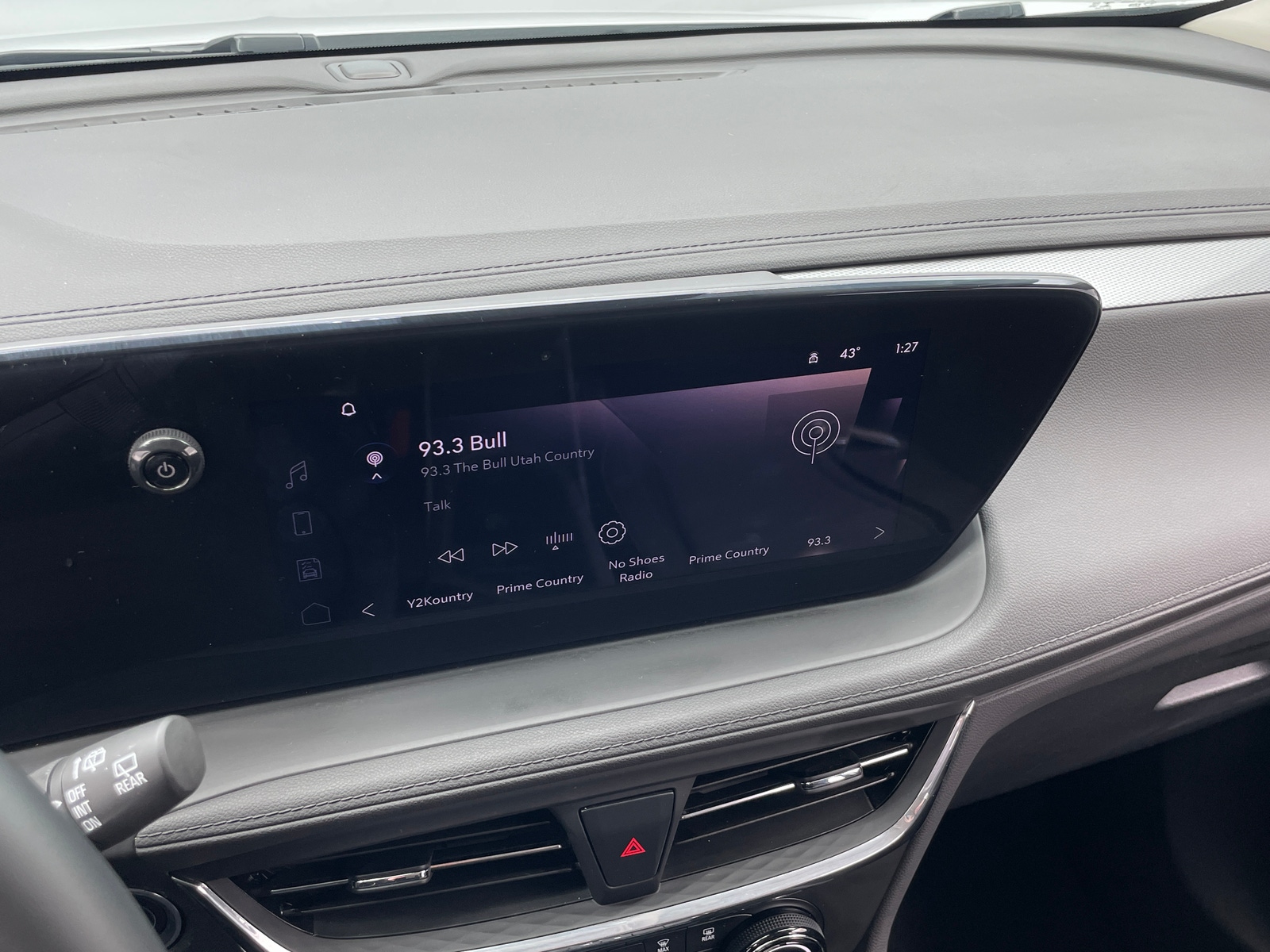 Thumbnail: 2025 Buick Encore GX - 3