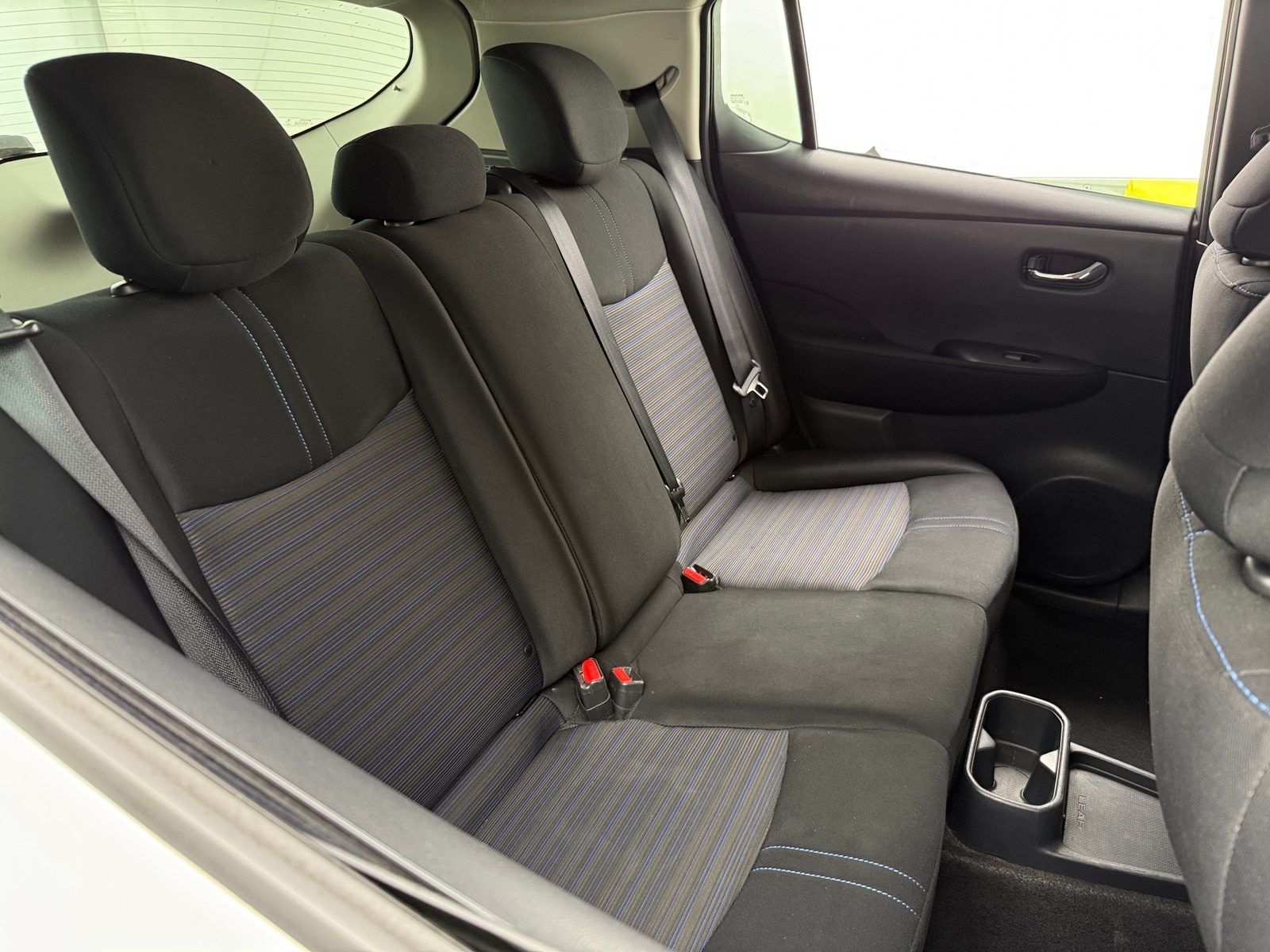 Thumbnail: 2023 Nissan Leaf - 6