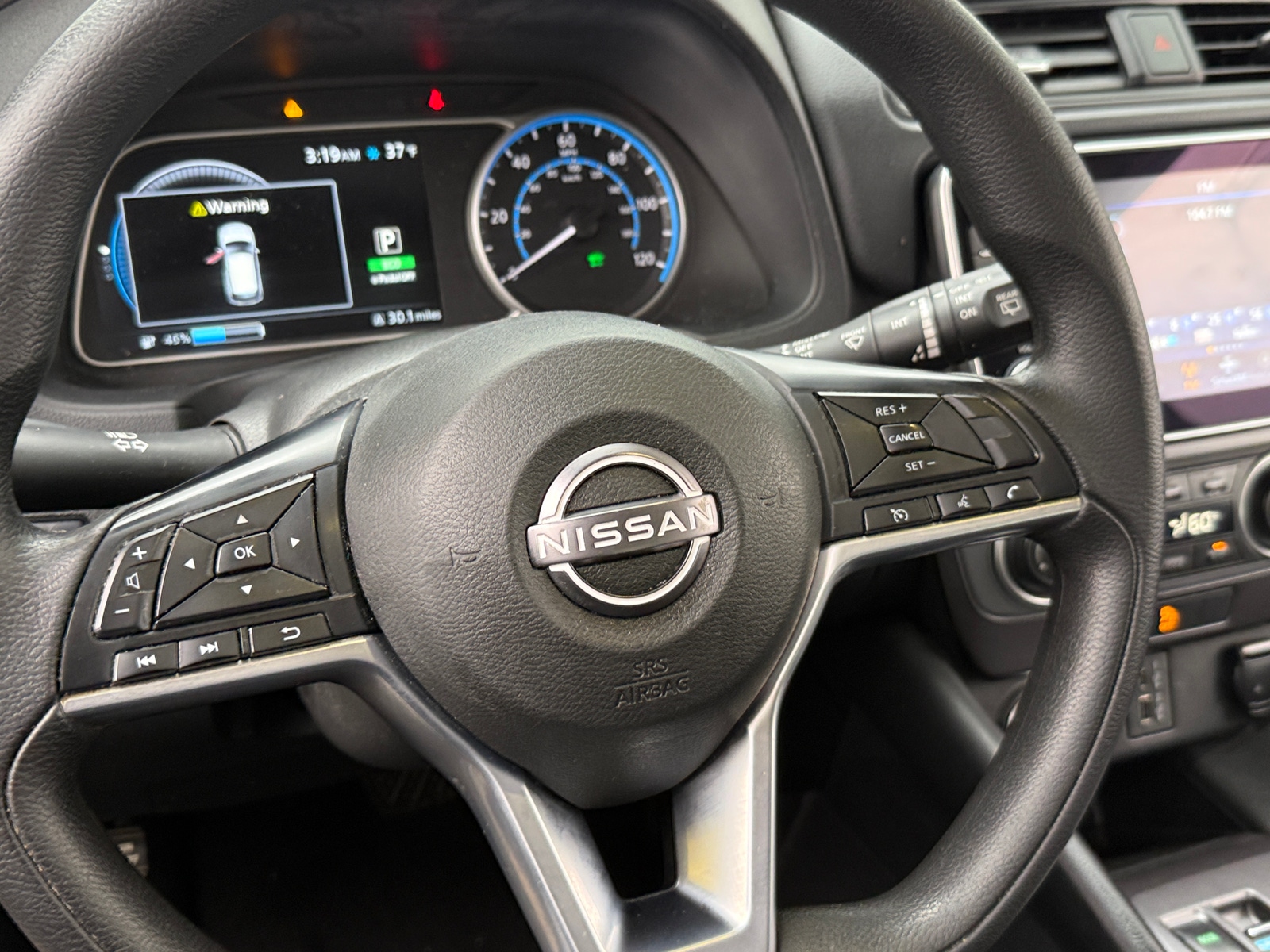 Thumbnail: 2023 Nissan Leaf - 5