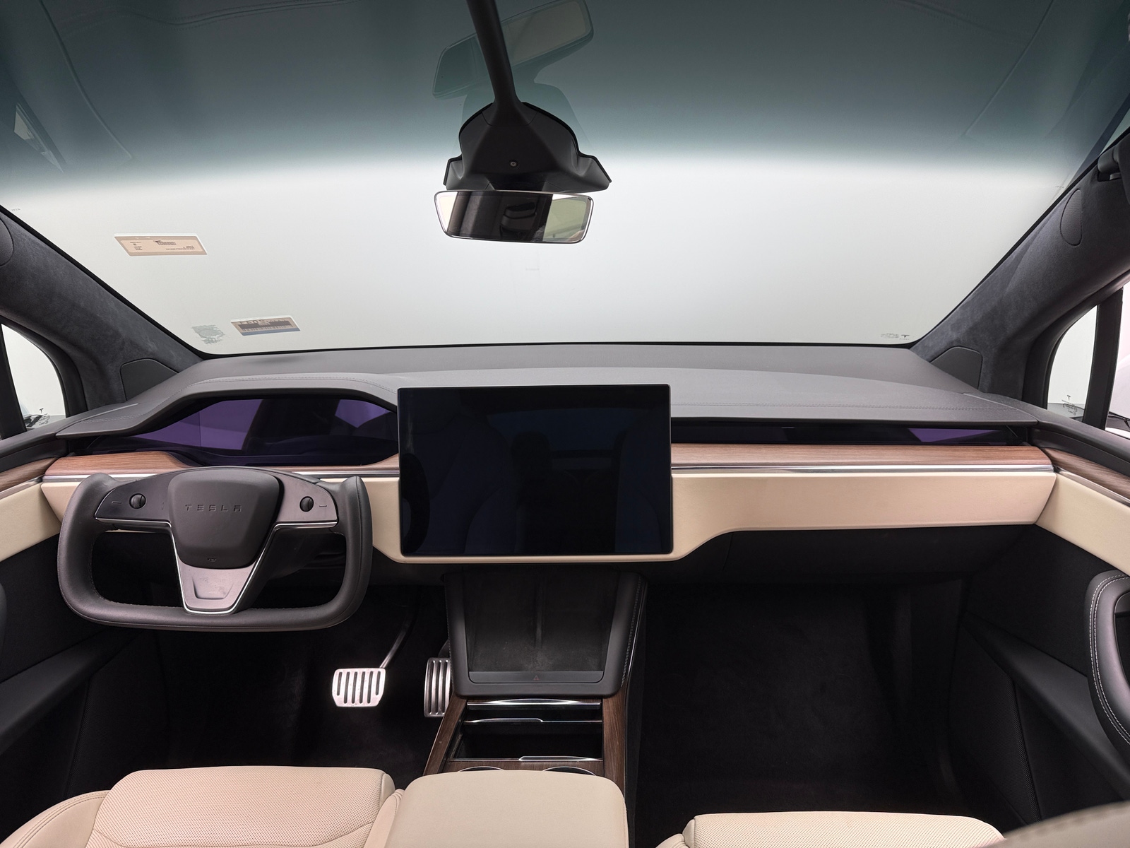 Thumbnail: 2023 Tesla Model X - 2