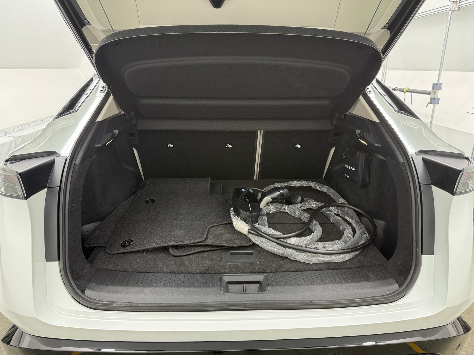 Thumbnail: 2024 Nissan Ariya - 6