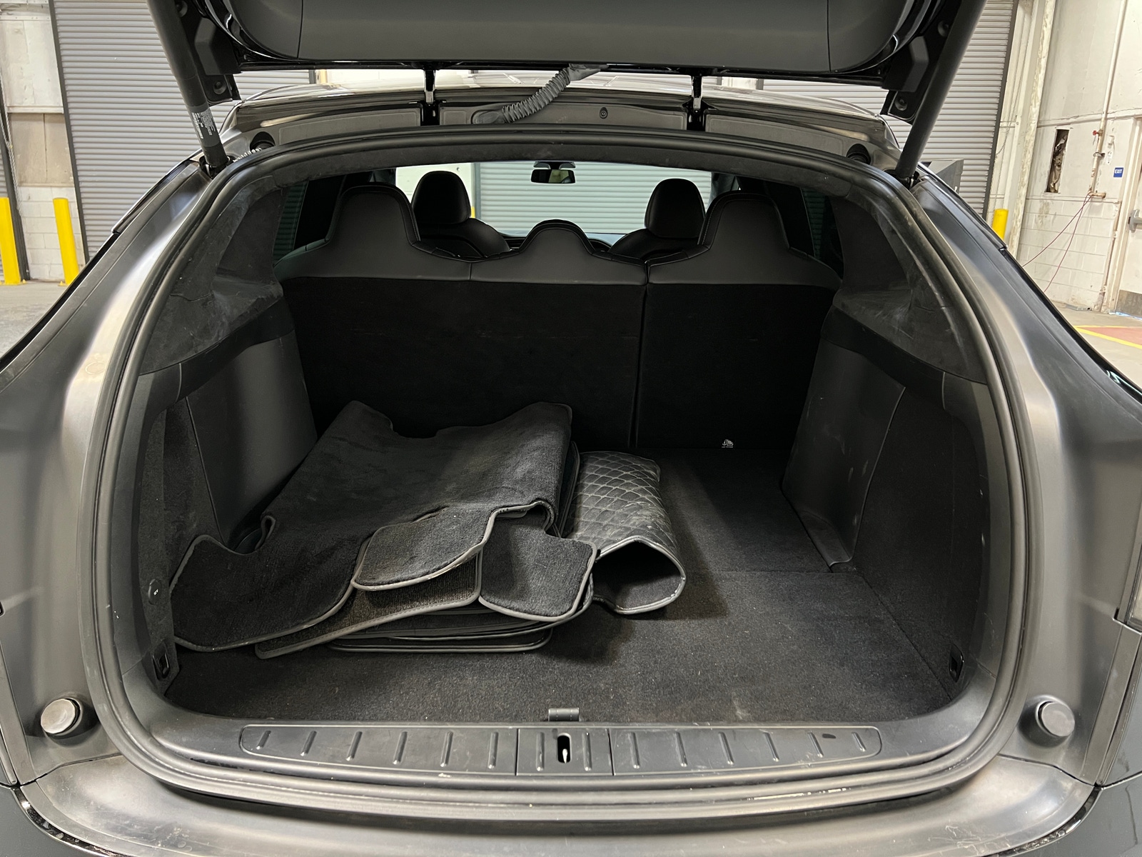 Thumbnail: 2021 Tesla Model X - 6