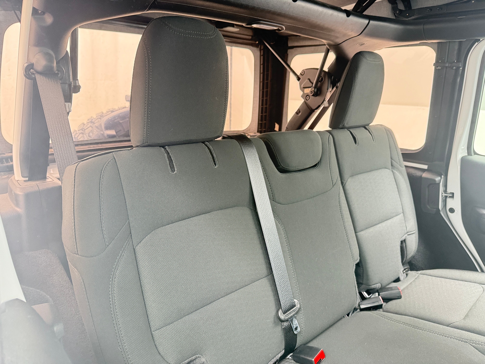 Thumbnail: 2021 Jeep Wrangler - 6