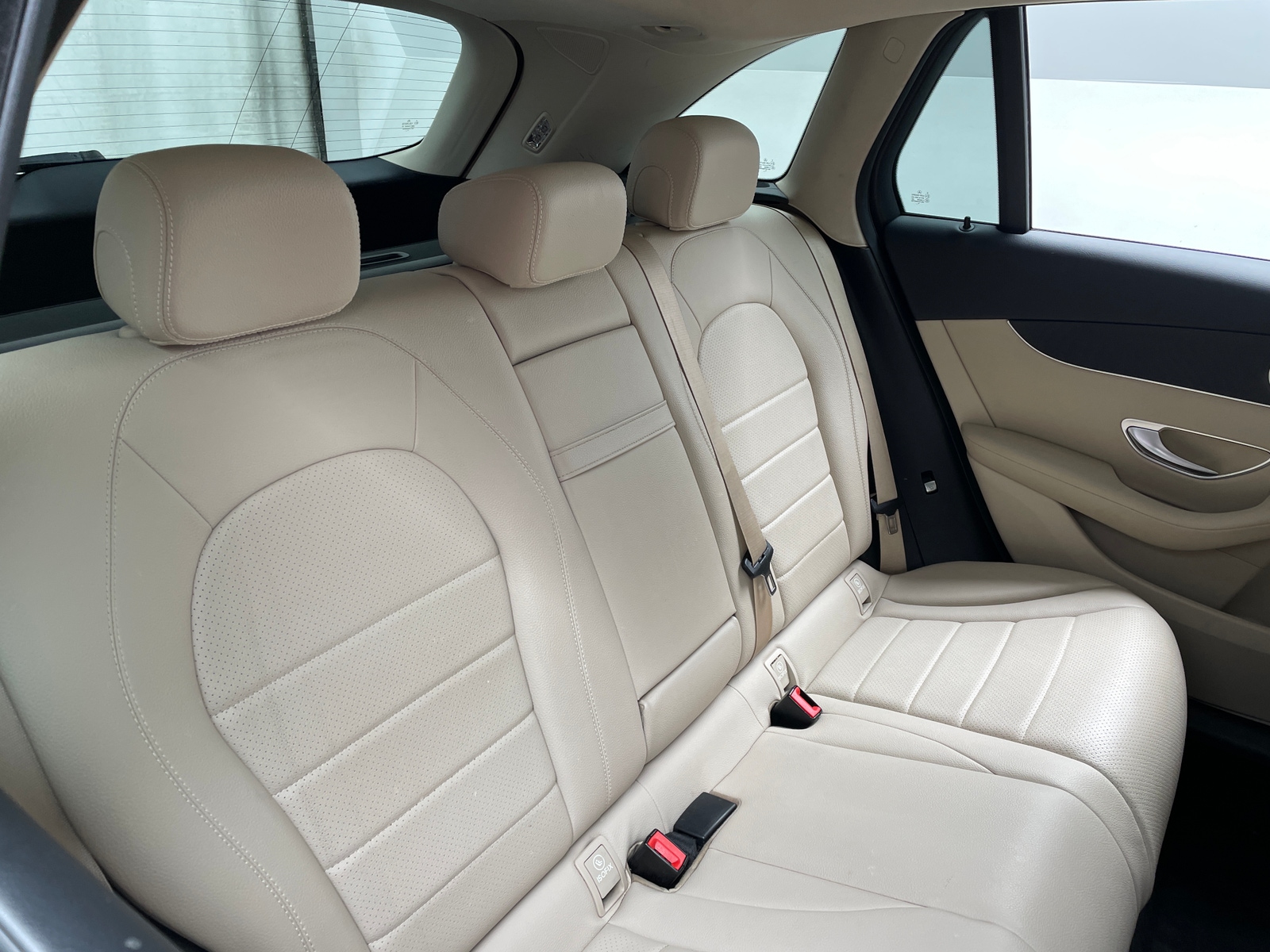 Thumbnail: 2016 Mercedes-Benz GLC - 5