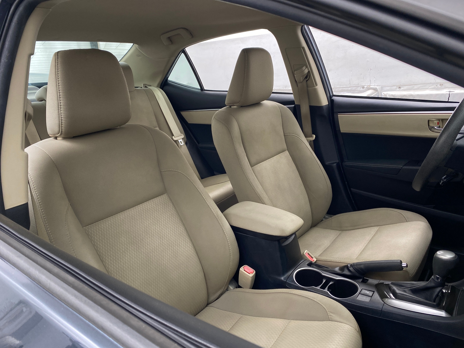 Thumbnail: 2016 Toyota Corolla - 2