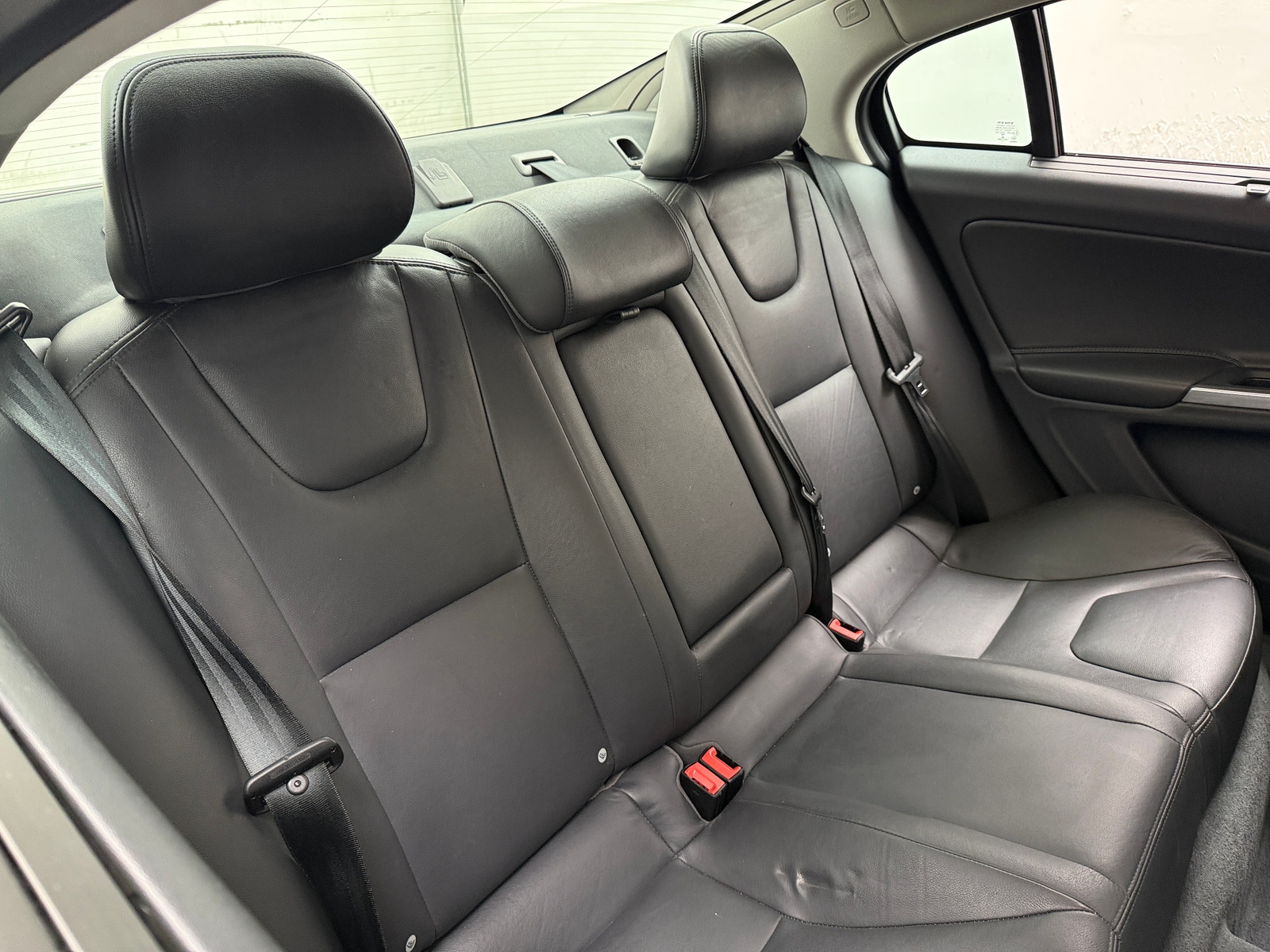 Thumbnail: 2018 Volvo S60 - 5