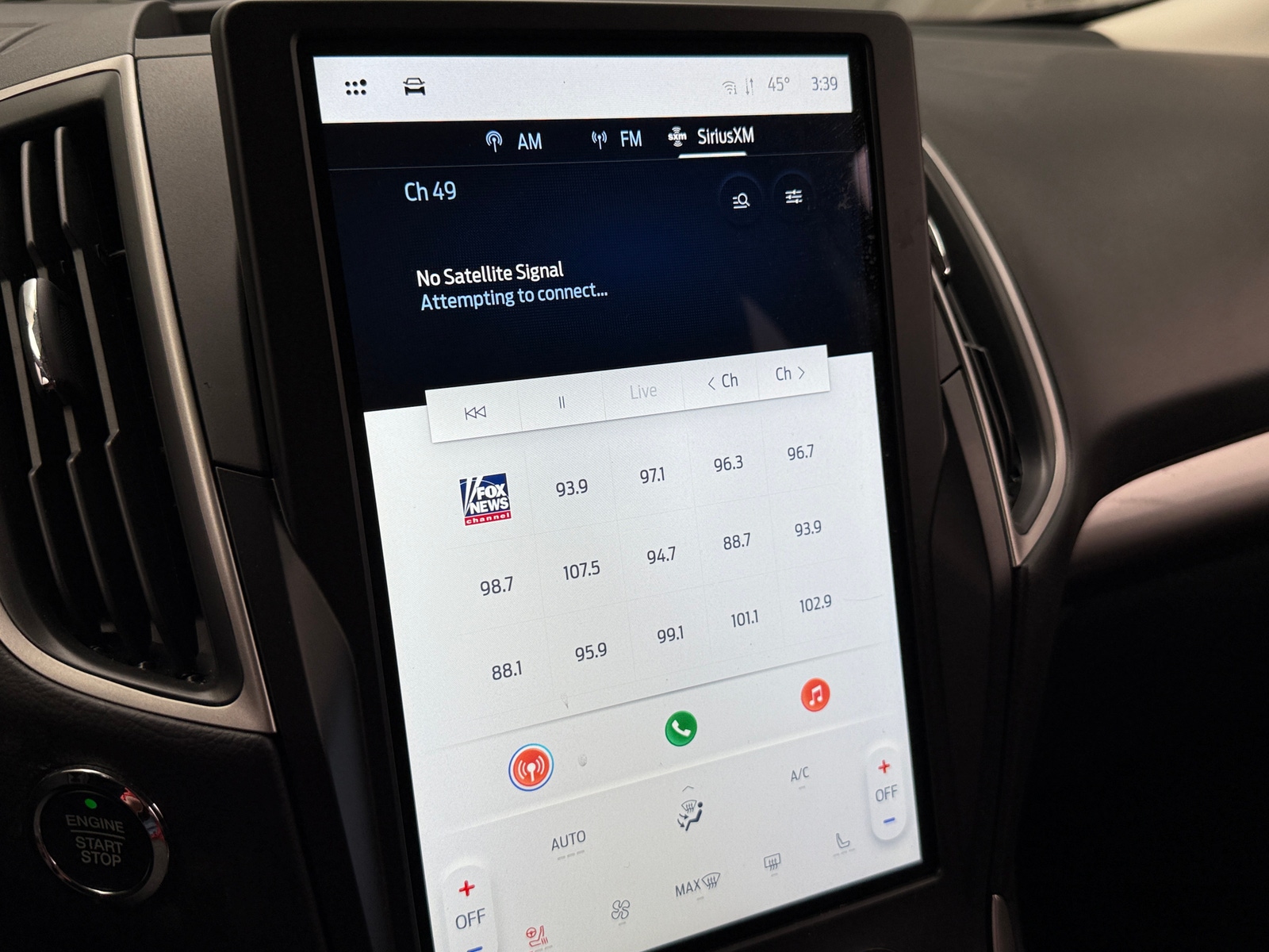 Thumbnail: 2024 Ford Edge - 3