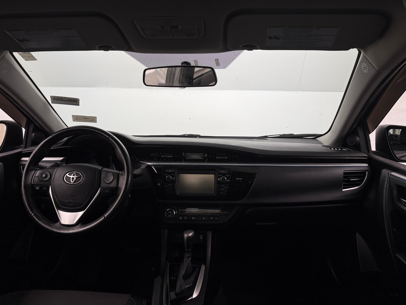 Thumbnail: 2016 Toyota Corolla - 3