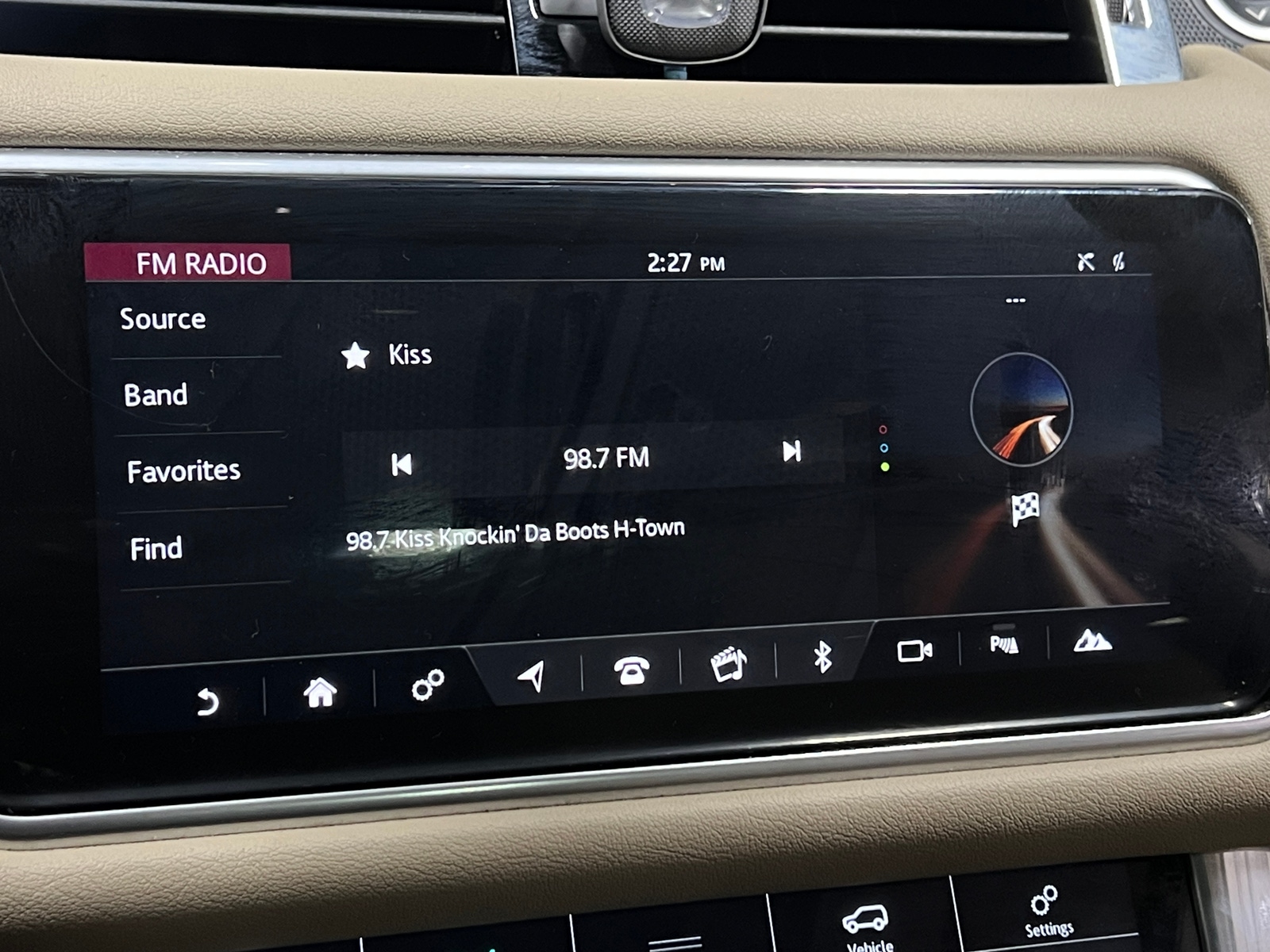 Thumbnail: 2021 Land Rover Range Rover Sport - 3