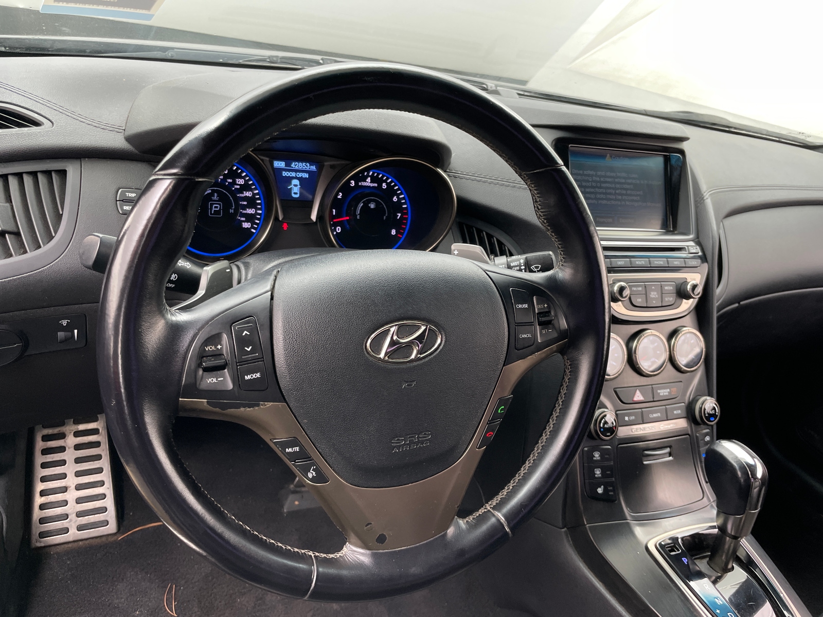 Thumbnail: 2013 Hyundai Genesis - 3