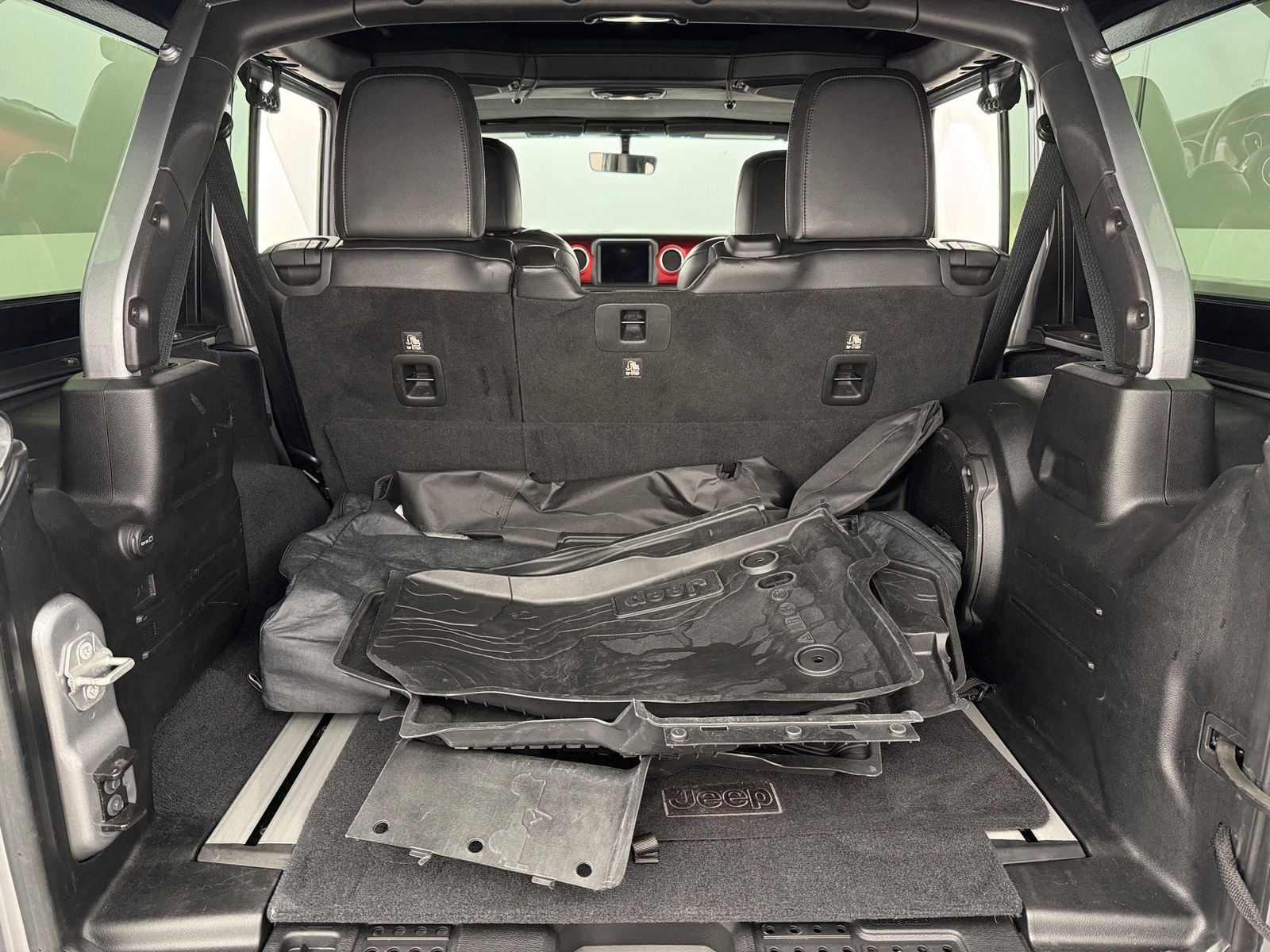 Thumbnail: 2018 Jeep Wrangler - 6