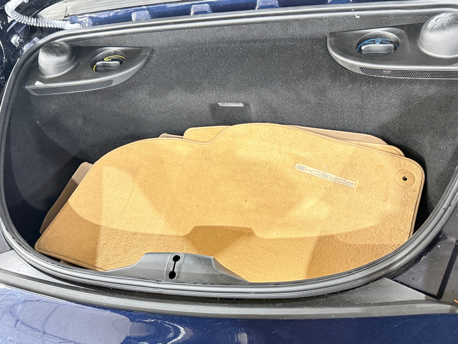 Thumbnail: 2017 Porsche 718 Boxster - 5