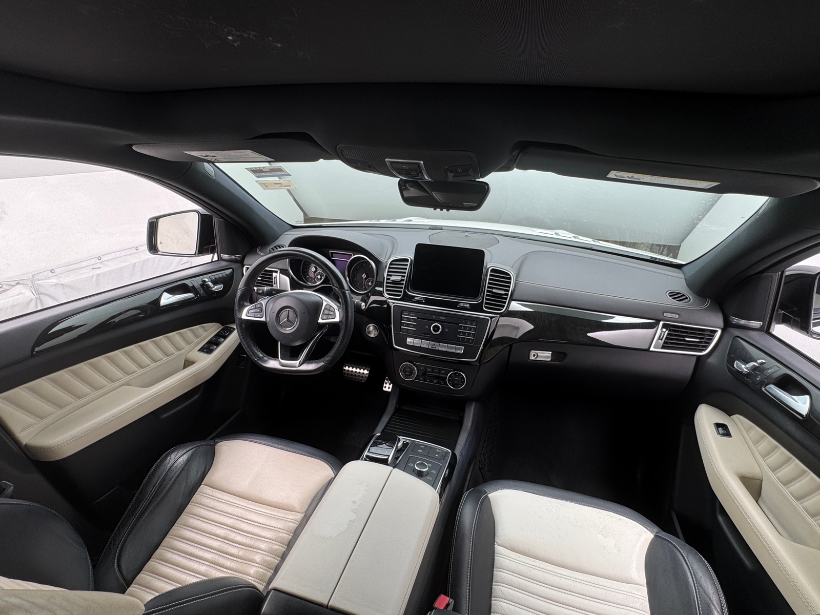 Thumbnail: 2016 Mercedes-Benz GLE - 2