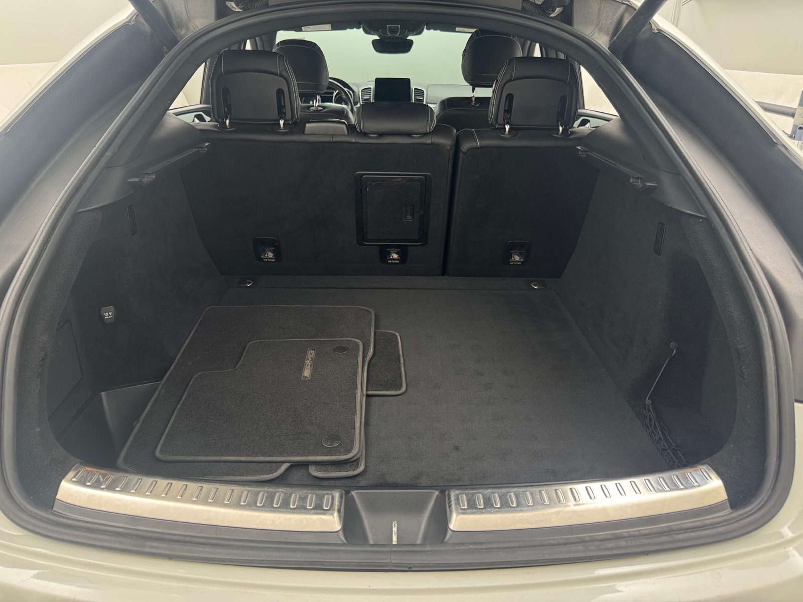 Thumbnail: 2016 Mercedes-Benz GLE - 6