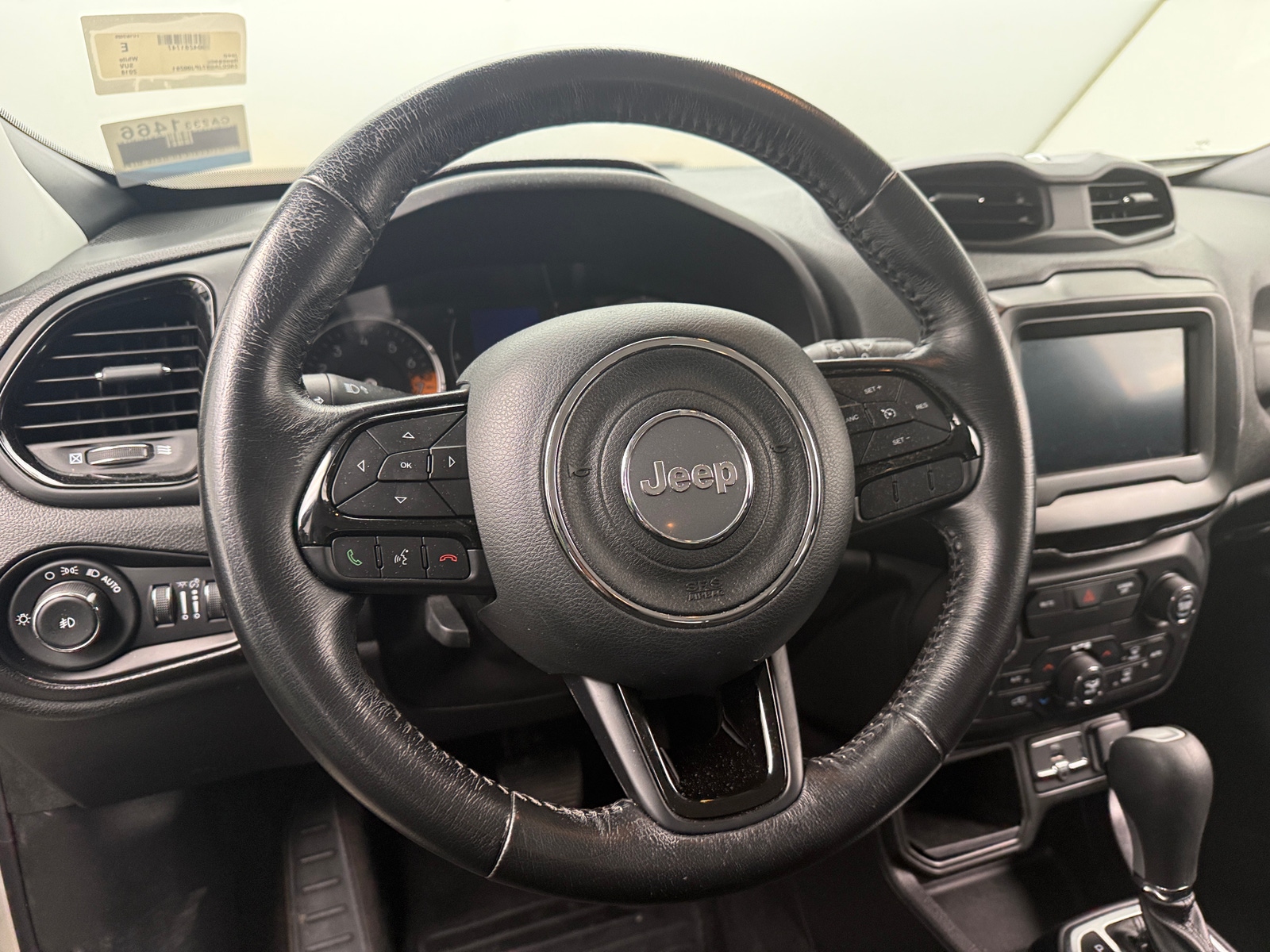 Thumbnail: 2018 Jeep Renegade - 5