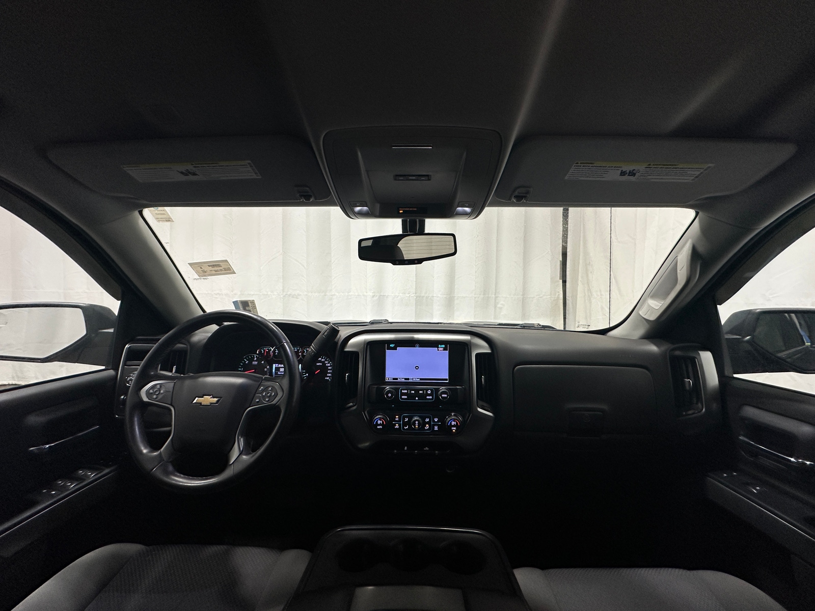 Thumbnail: 2017 Chevrolet Silverado 1500 - 3