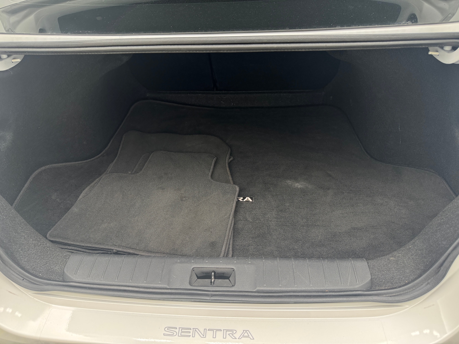 Thumbnail: 2024 Nissan Sentra - 7