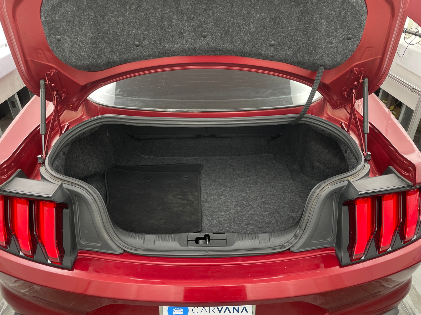 Thumbnail: 2018 Ford Mustang - 5