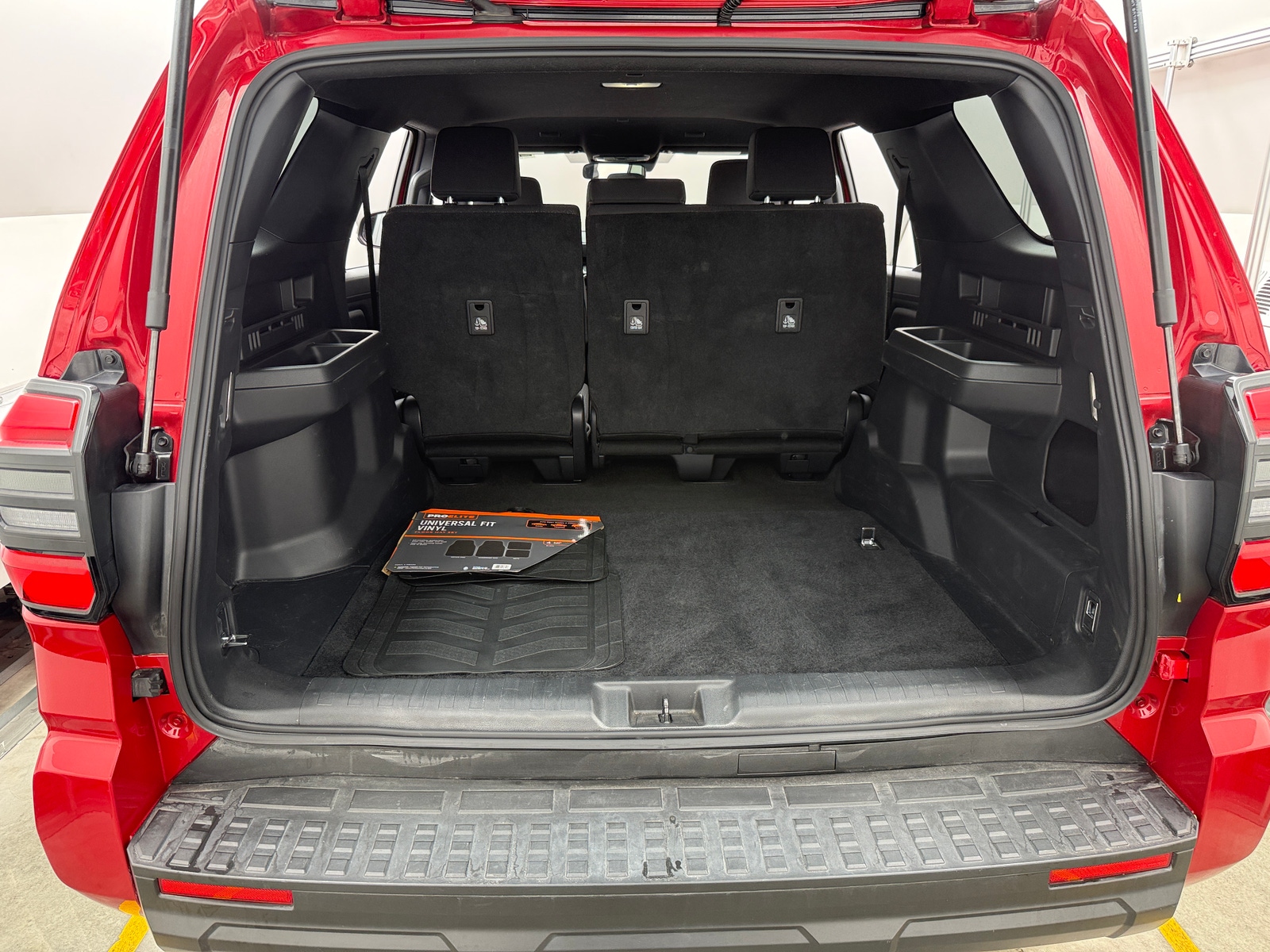 Thumbnail: 2025 Toyota 4Runner - 7