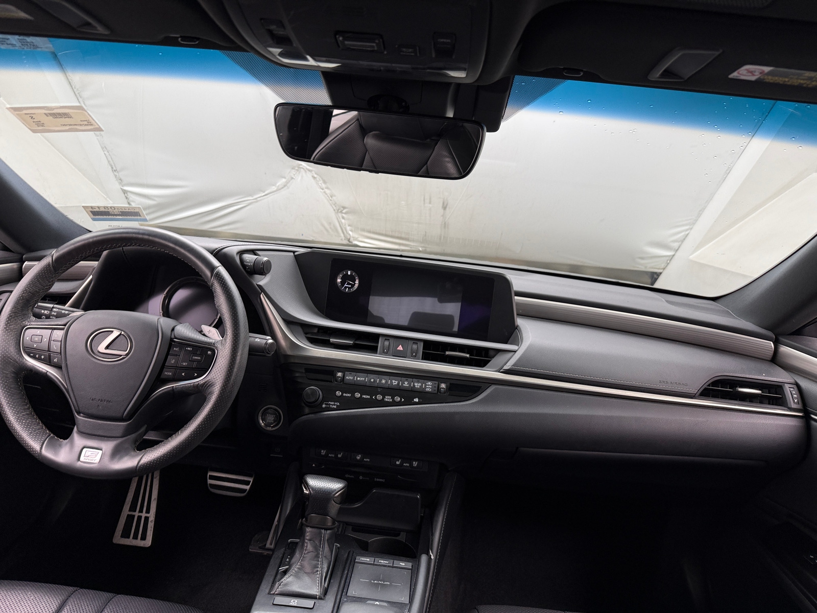 Thumbnail: 2019 Lexus ES - 3