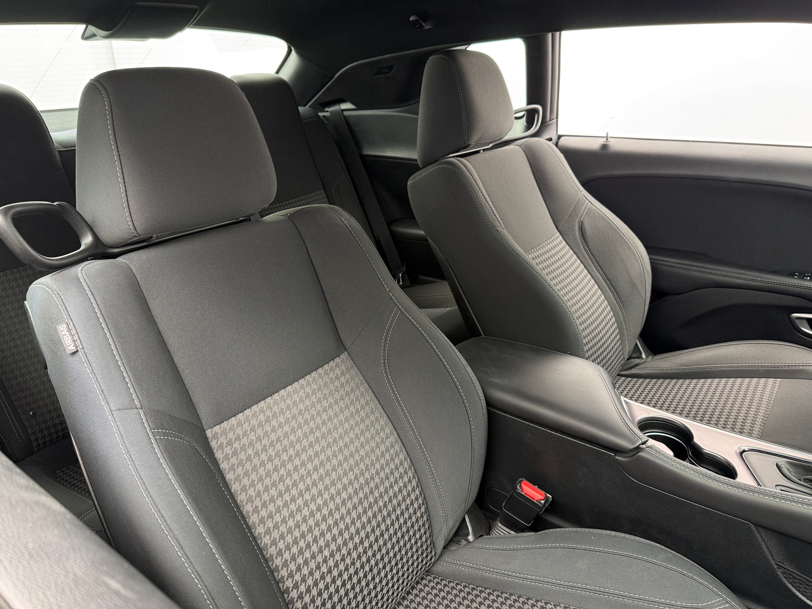 Thumbnail: 2019 Dodge Challenger - 2