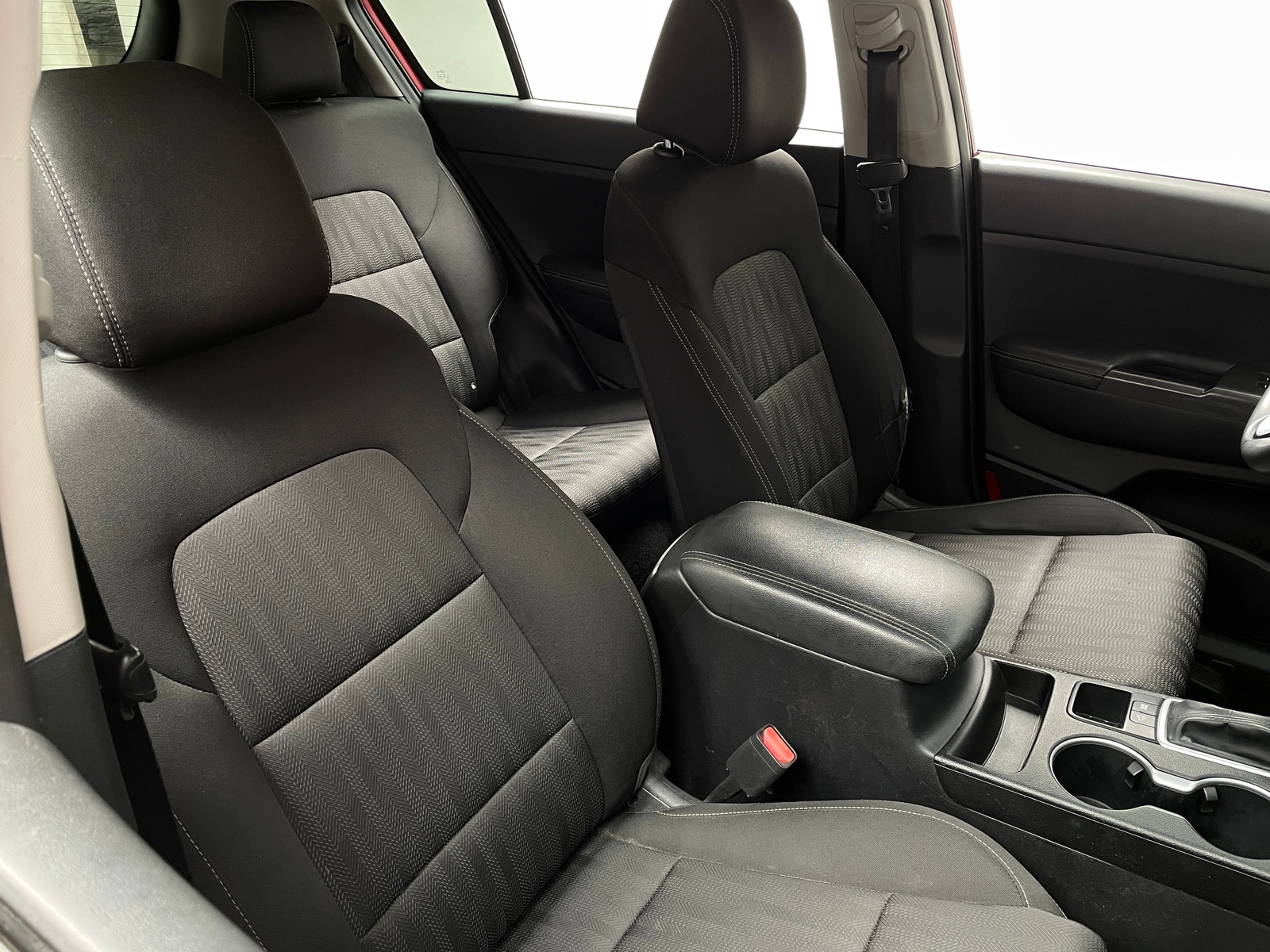 Thumbnail: 2017 Kia Sportage - 2