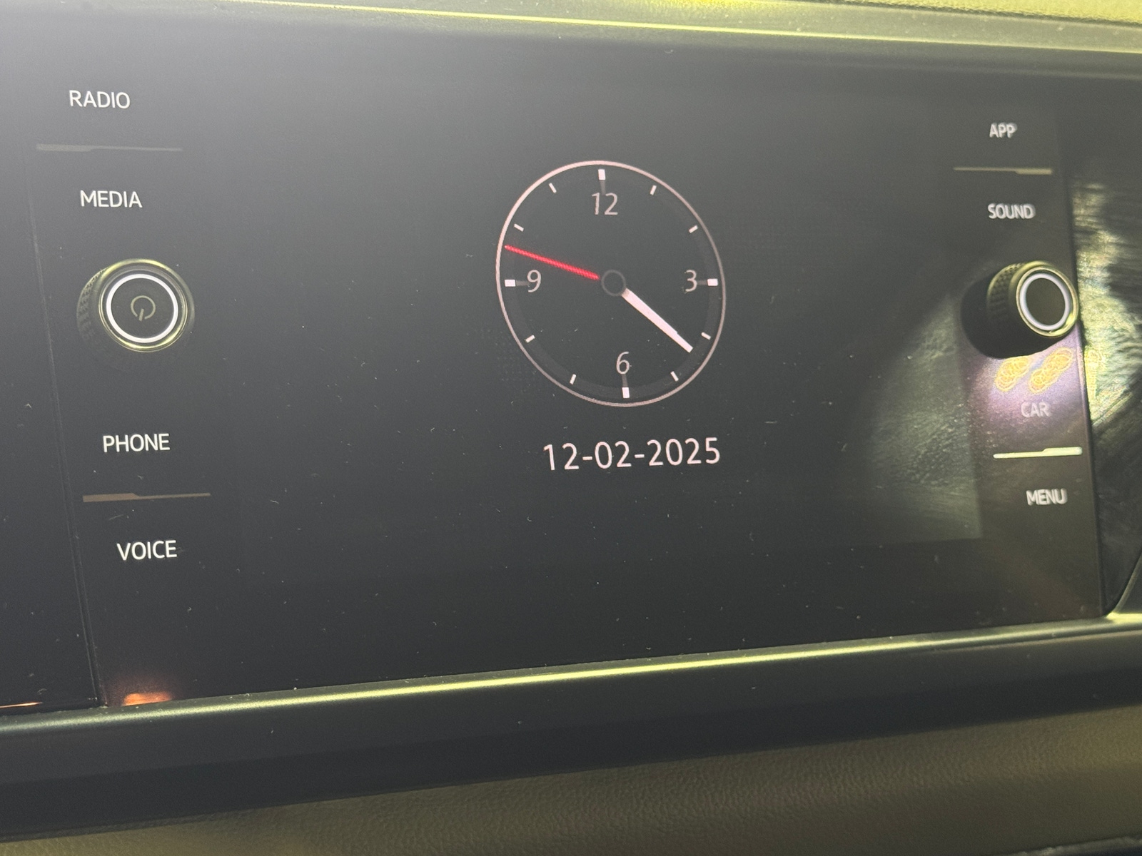 Thumbnail: 2022 Volkswagen Taos - 3