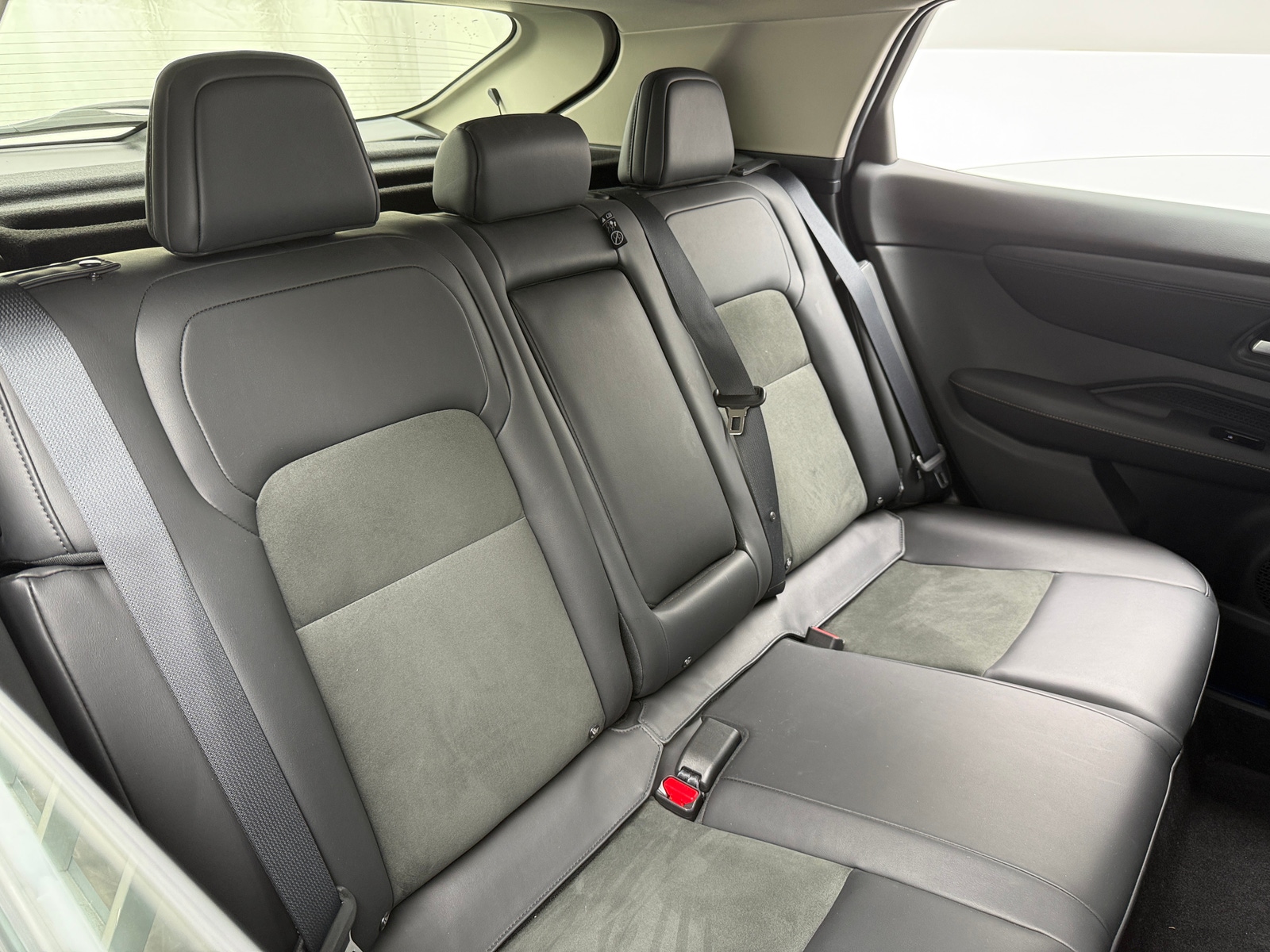 Thumbnail: 2024 Nissan Ariya - 5