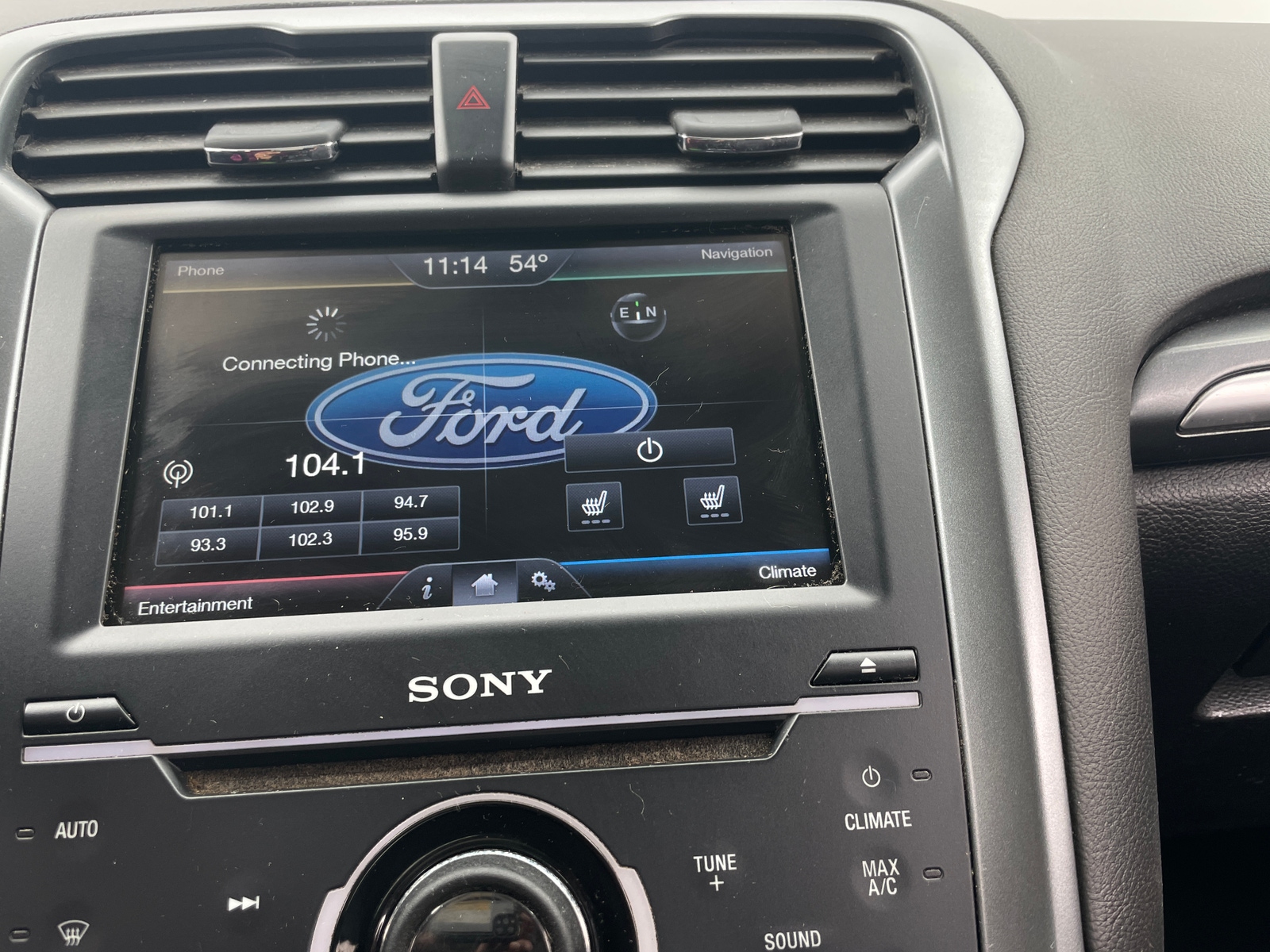 Thumbnail: 2014 Ford Fusion - 3