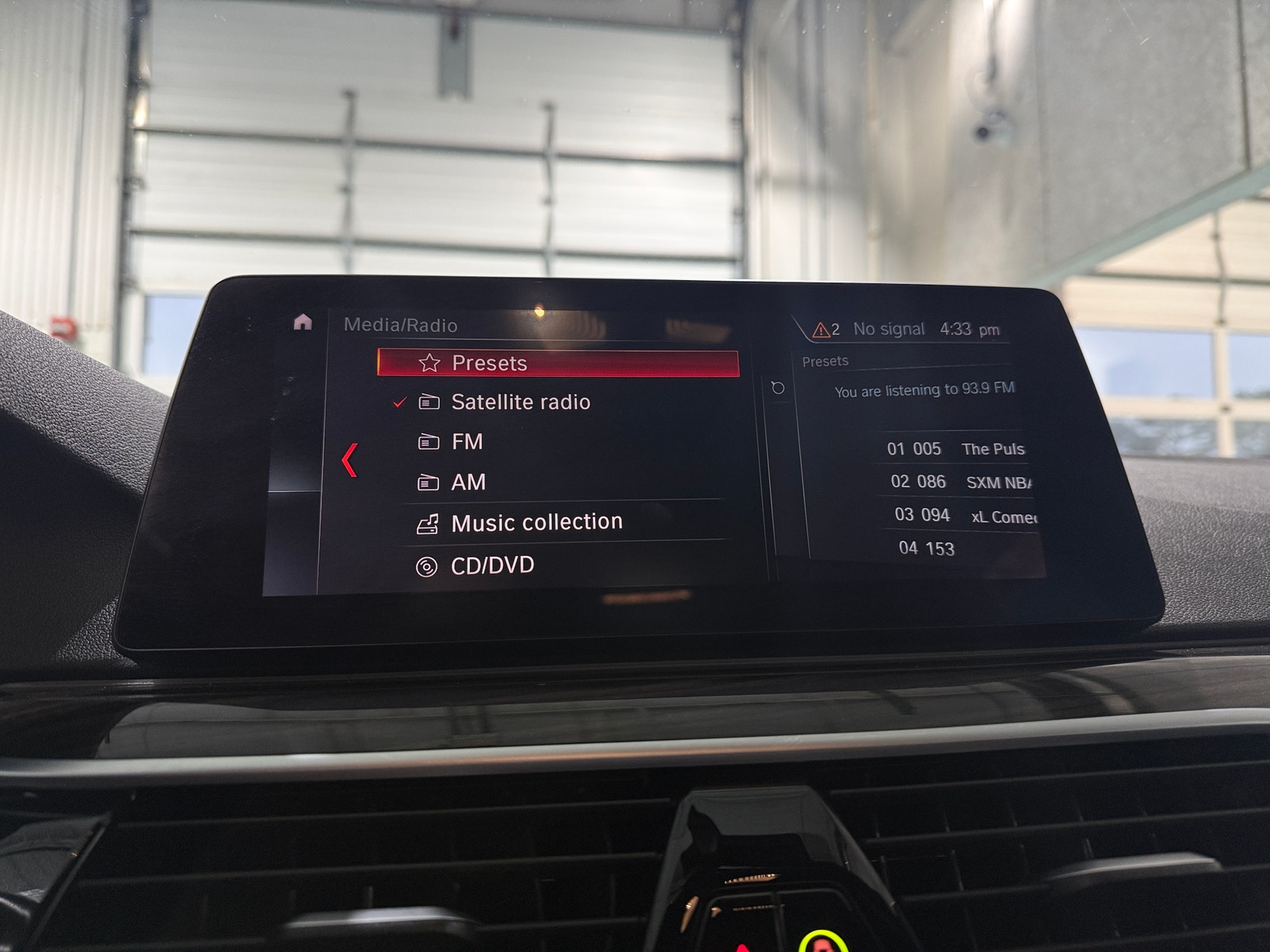 Thumbnail: 2019 BMW 5 Series - 3