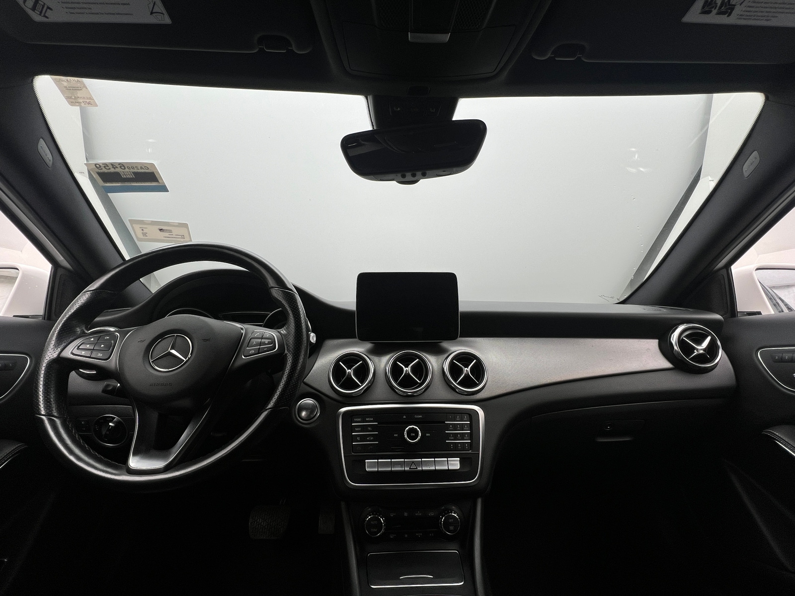 Thumbnail: 2019 Mercedes-Benz GLA - 2