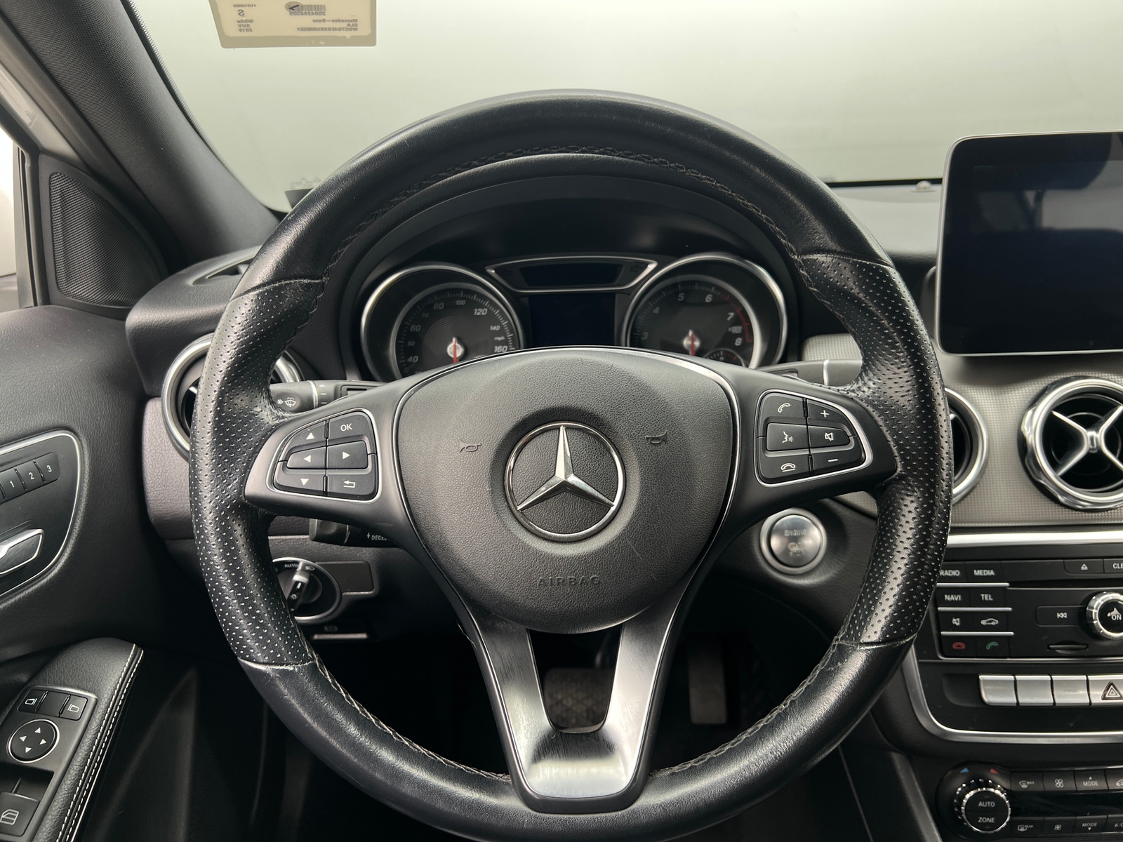 Thumbnail: 2019 Mercedes-Benz GLA - 4