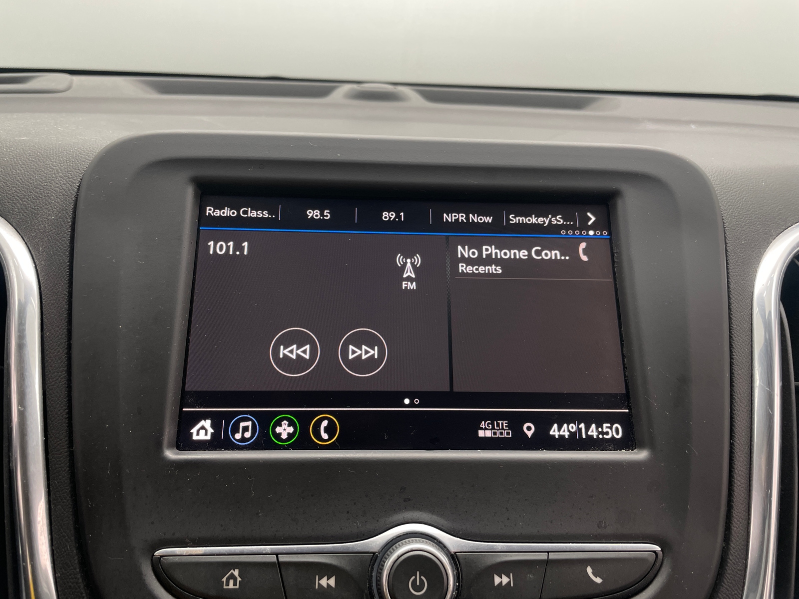 Thumbnail: 2020 Chevrolet Equinox - 4