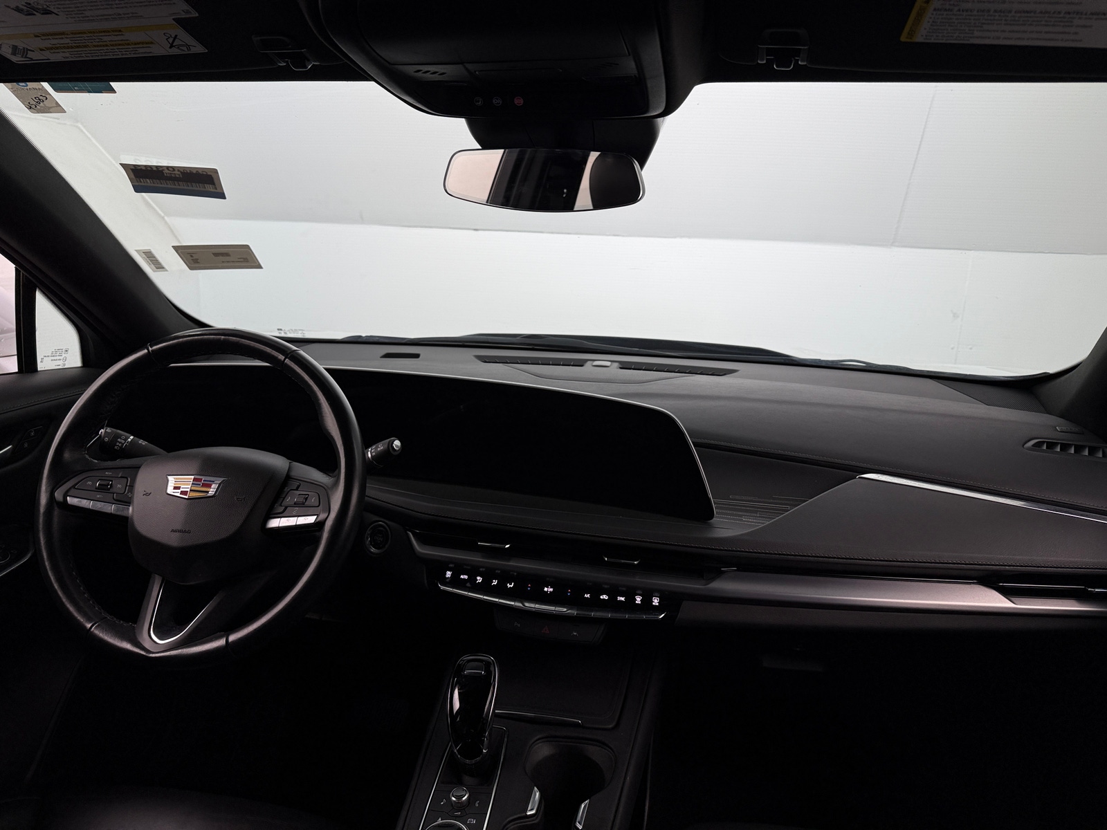 Thumbnail: 2024 Cadillac XT4 - 2