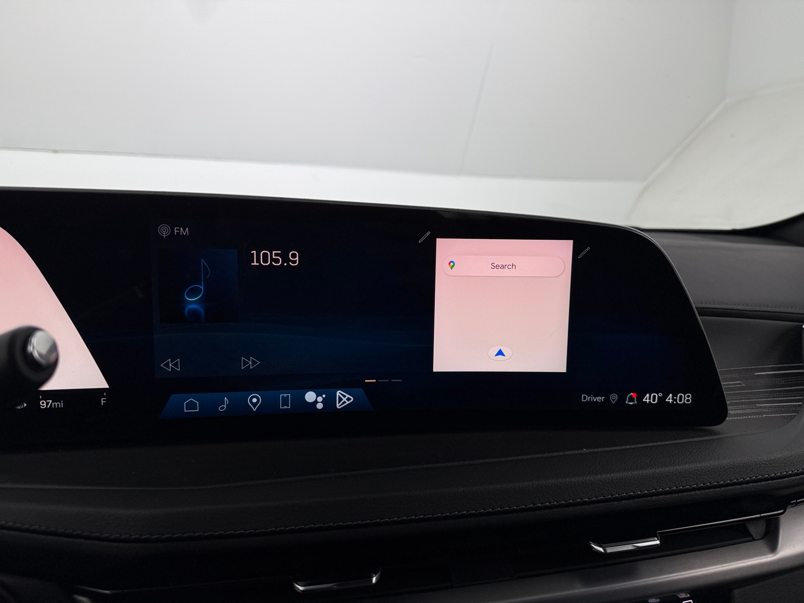 Thumbnail: 2024 Cadillac XT4 - 3