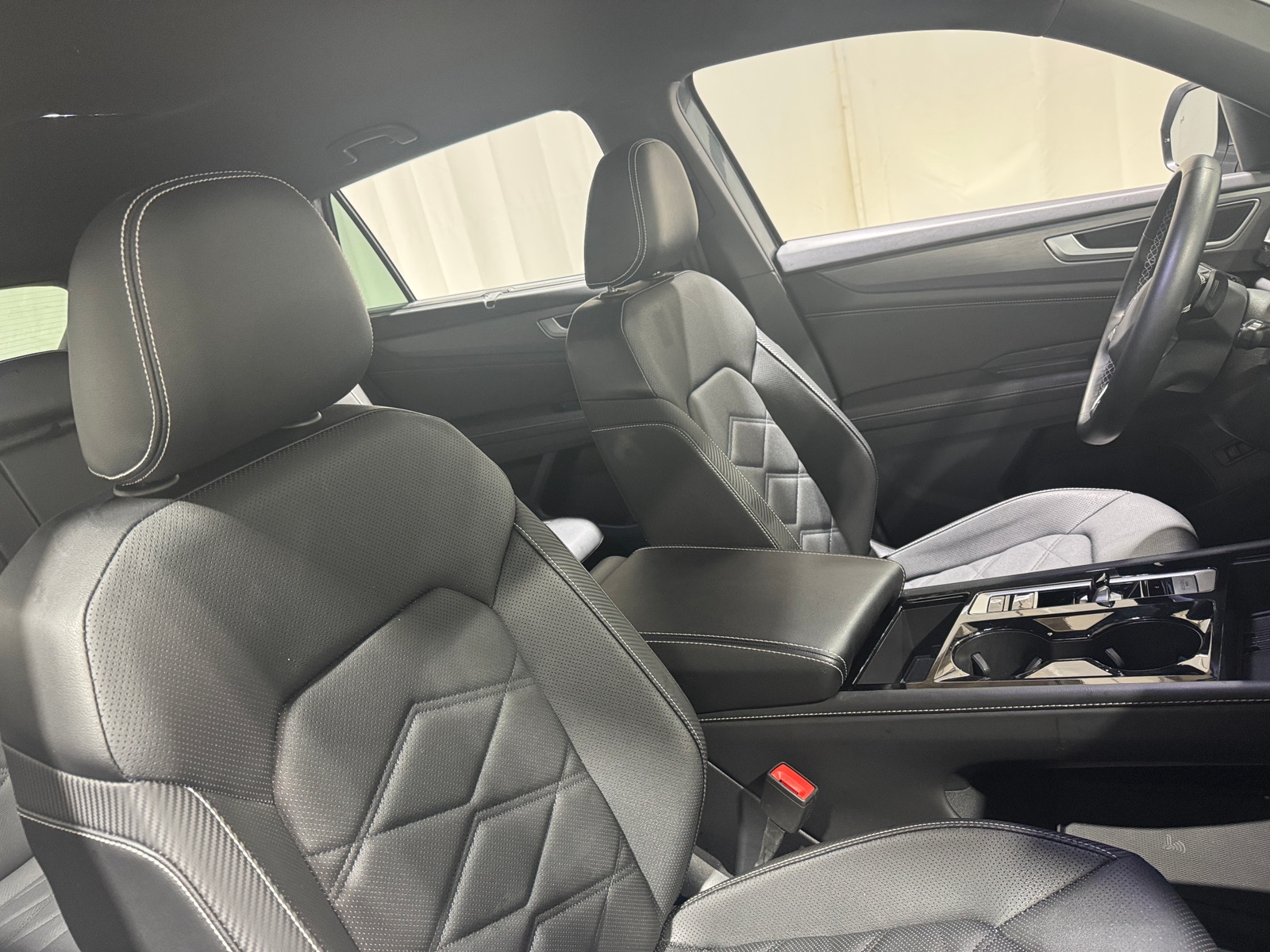 Thumbnail: 2025 Volkswagen Atlas - 2