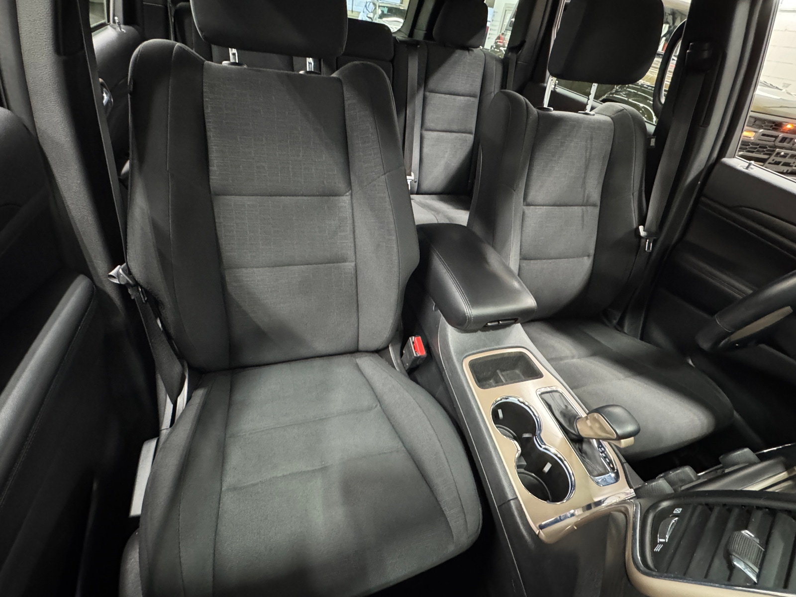 Thumbnail: 2017 Jeep Grand Cherokee - 2