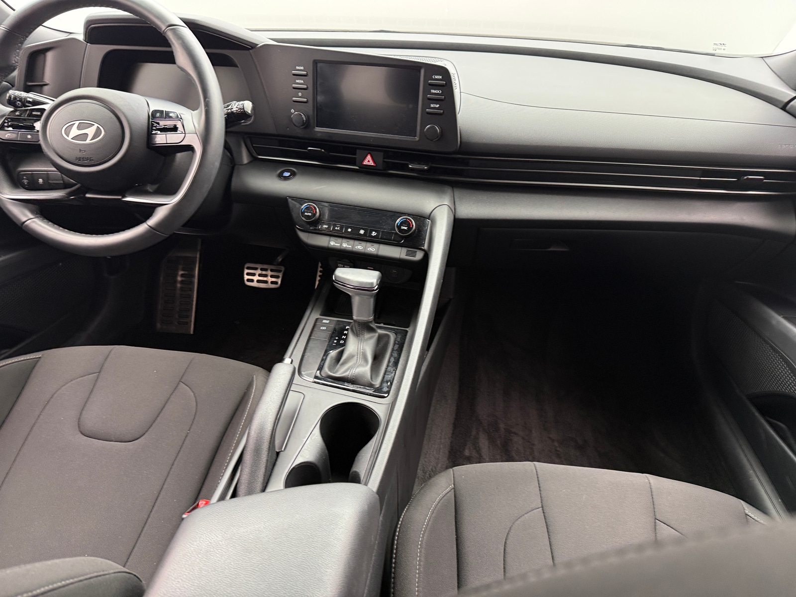 Thumbnail: 2025 Hyundai Elantra - 3