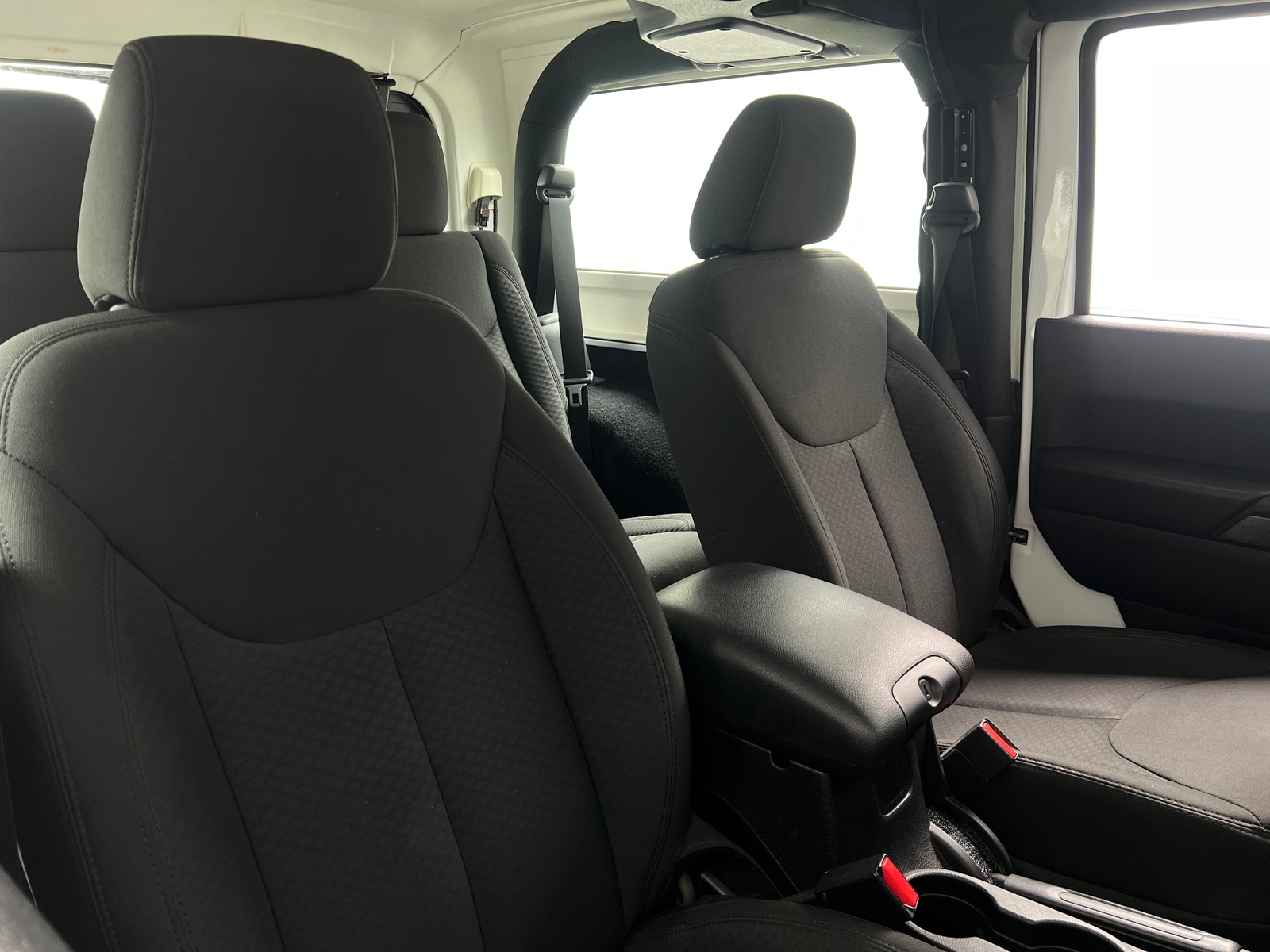 Thumbnail: 2017 Jeep Wrangler - 2