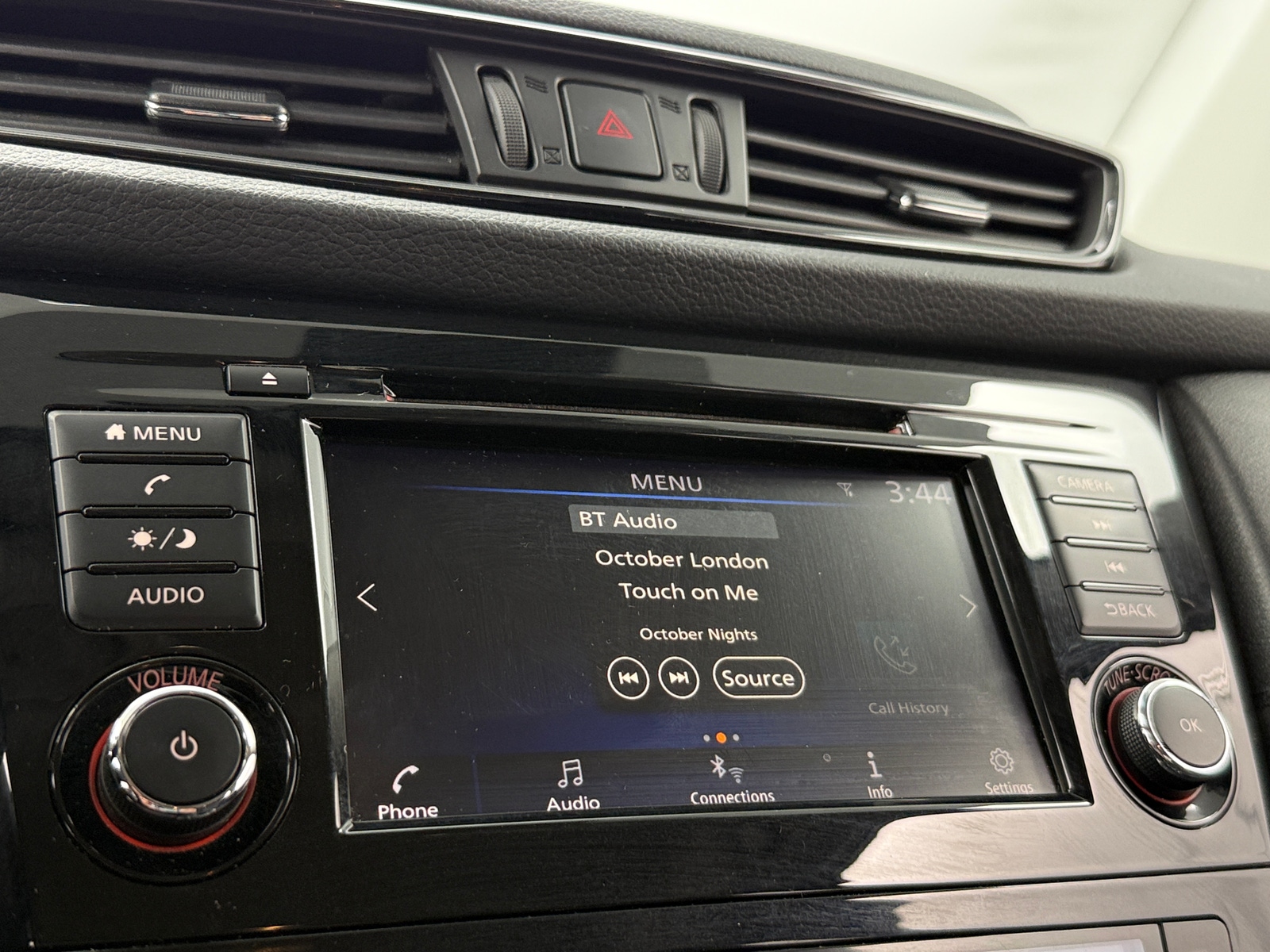 Thumbnail: 2020 Nissan Rogue - 4