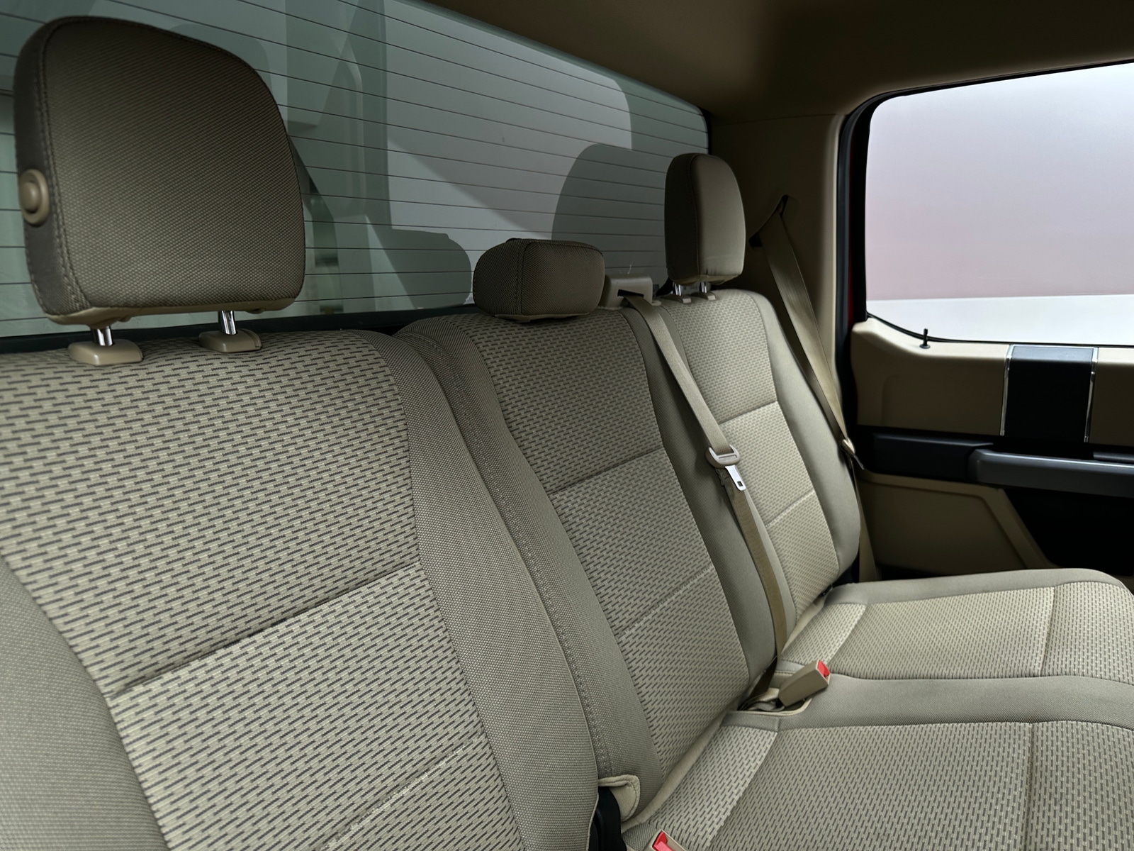 Thumbnail: 2019 Ford Econoline - 6