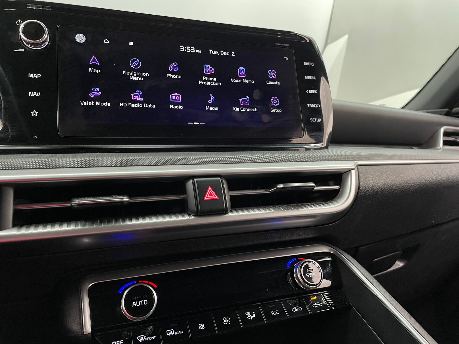 Thumbnail: 2023 Kia K5 - 4