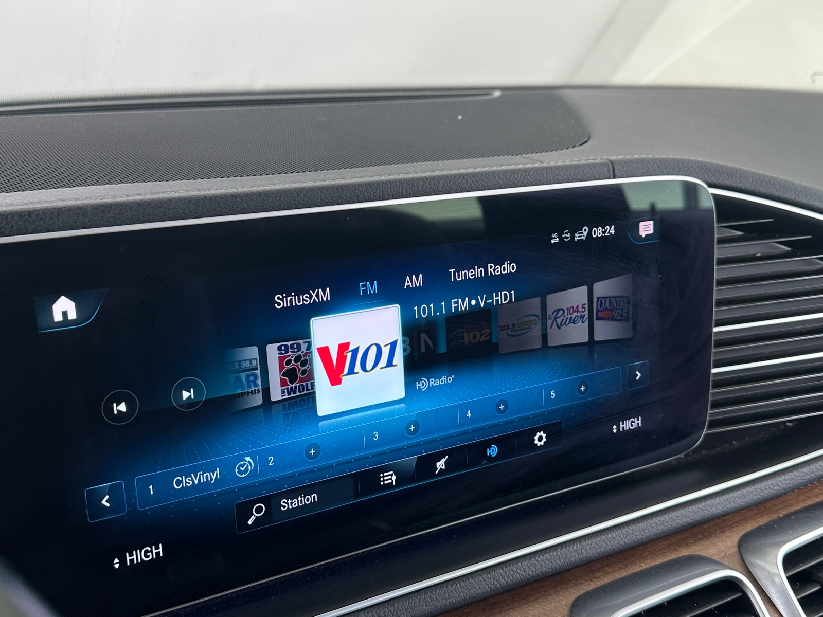 Thumbnail: 2022 Mercedes-Benz GLS - 3