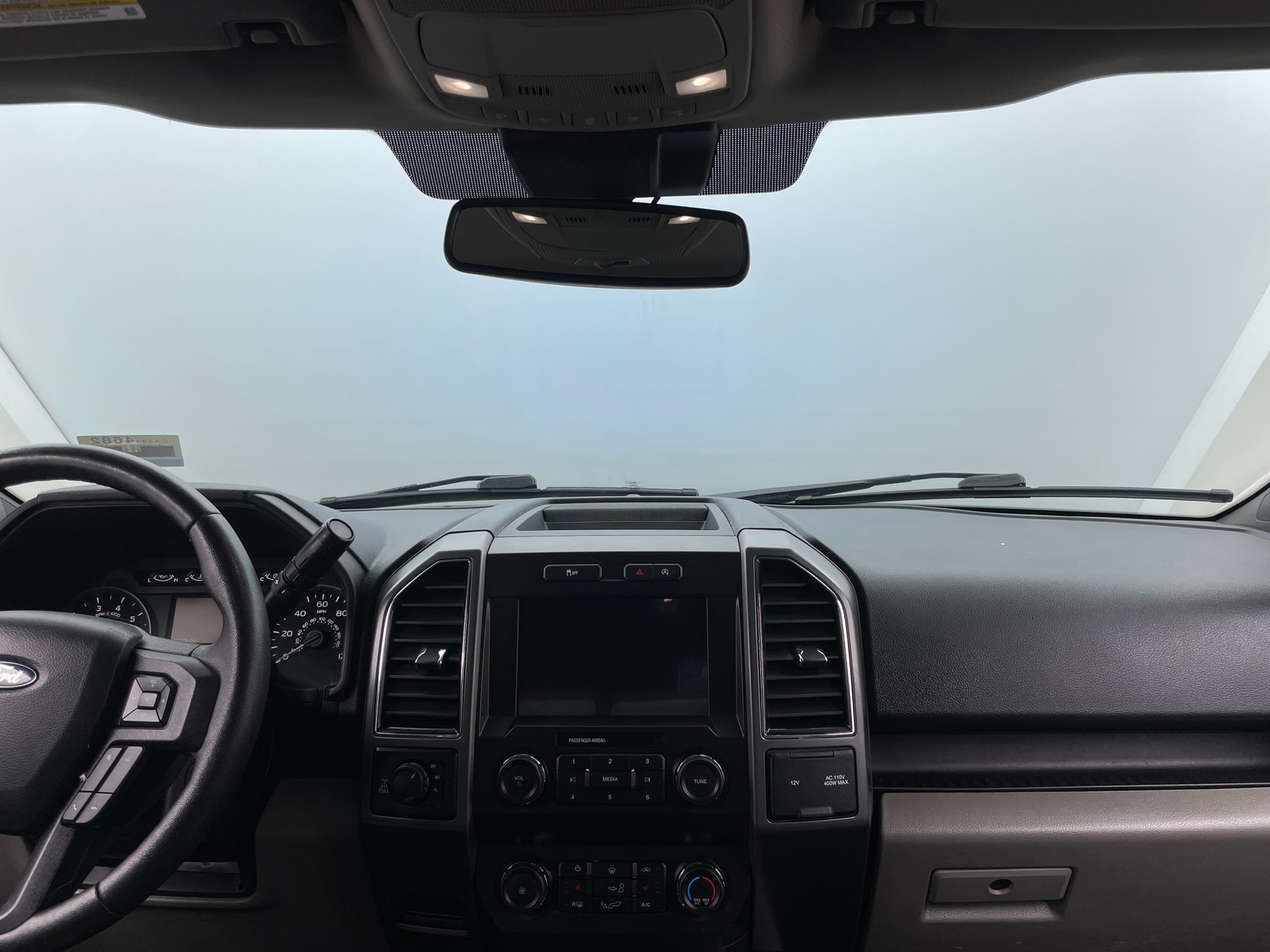 Thumbnail: 2019 Ford Econoline - 3