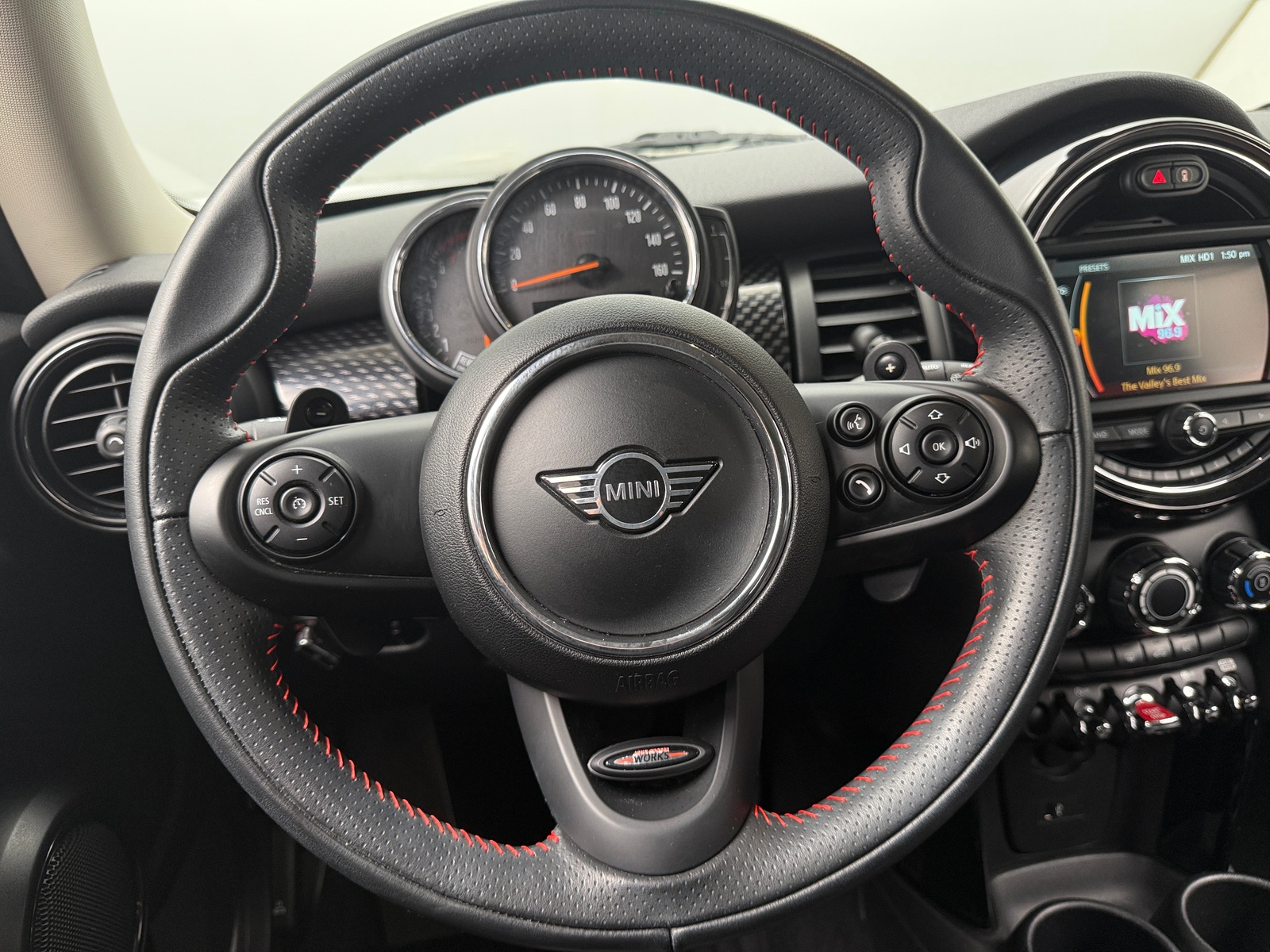 Thumbnail: 2020 MINI Cooper Hardtop - 4