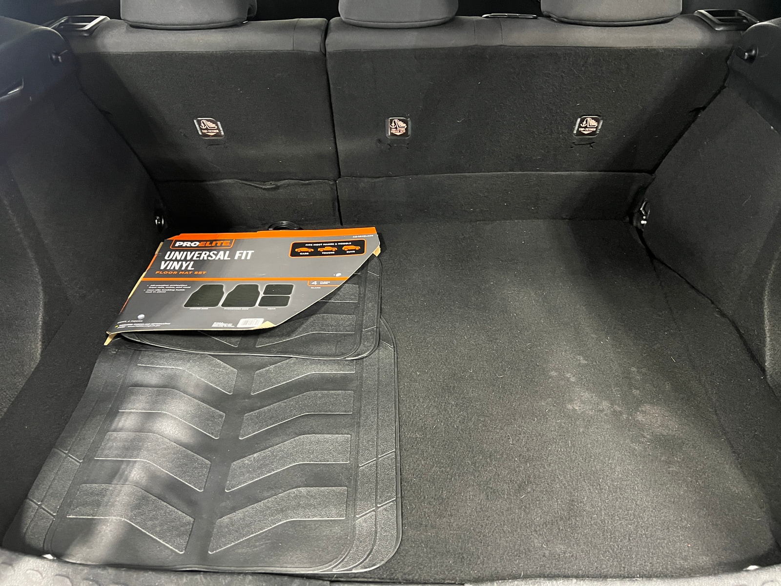 Thumbnail: 2018 Toyota C-HR - 7