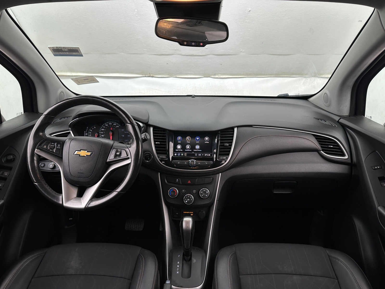 Thumbnail: 2022 Chevrolet Trax - 3